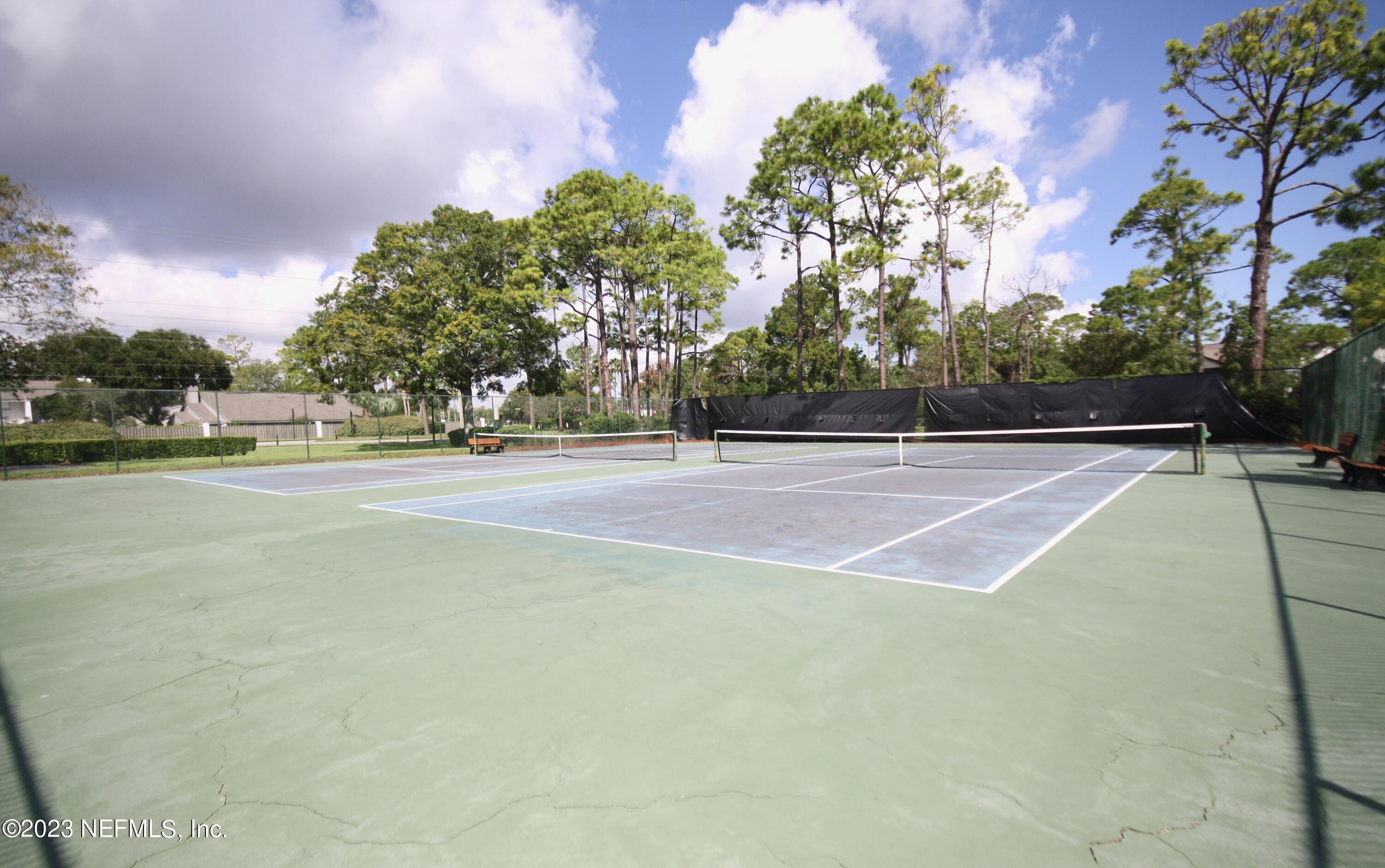 2012 SEA HAWK Circle