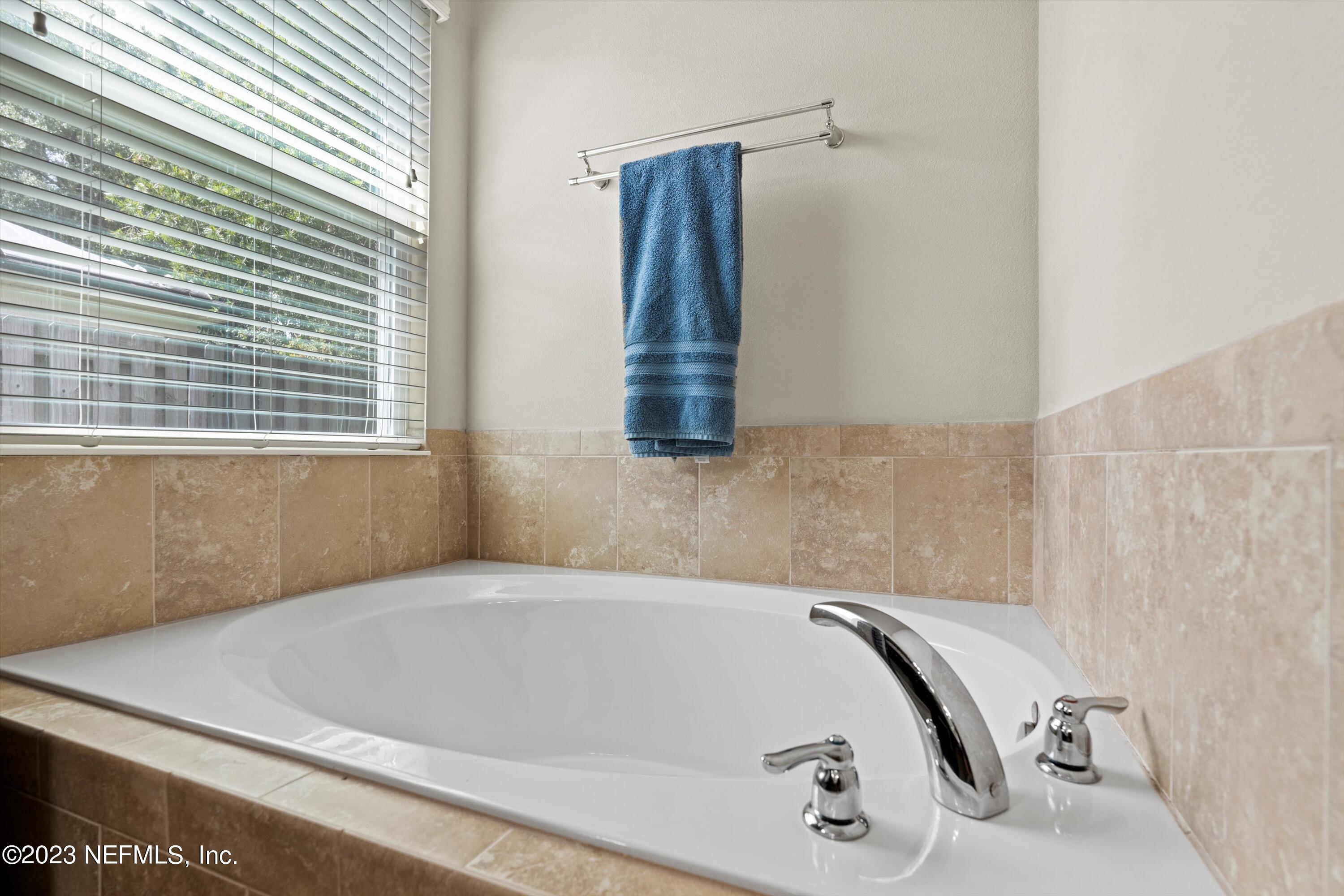 15732 CANOE CREEK Drive