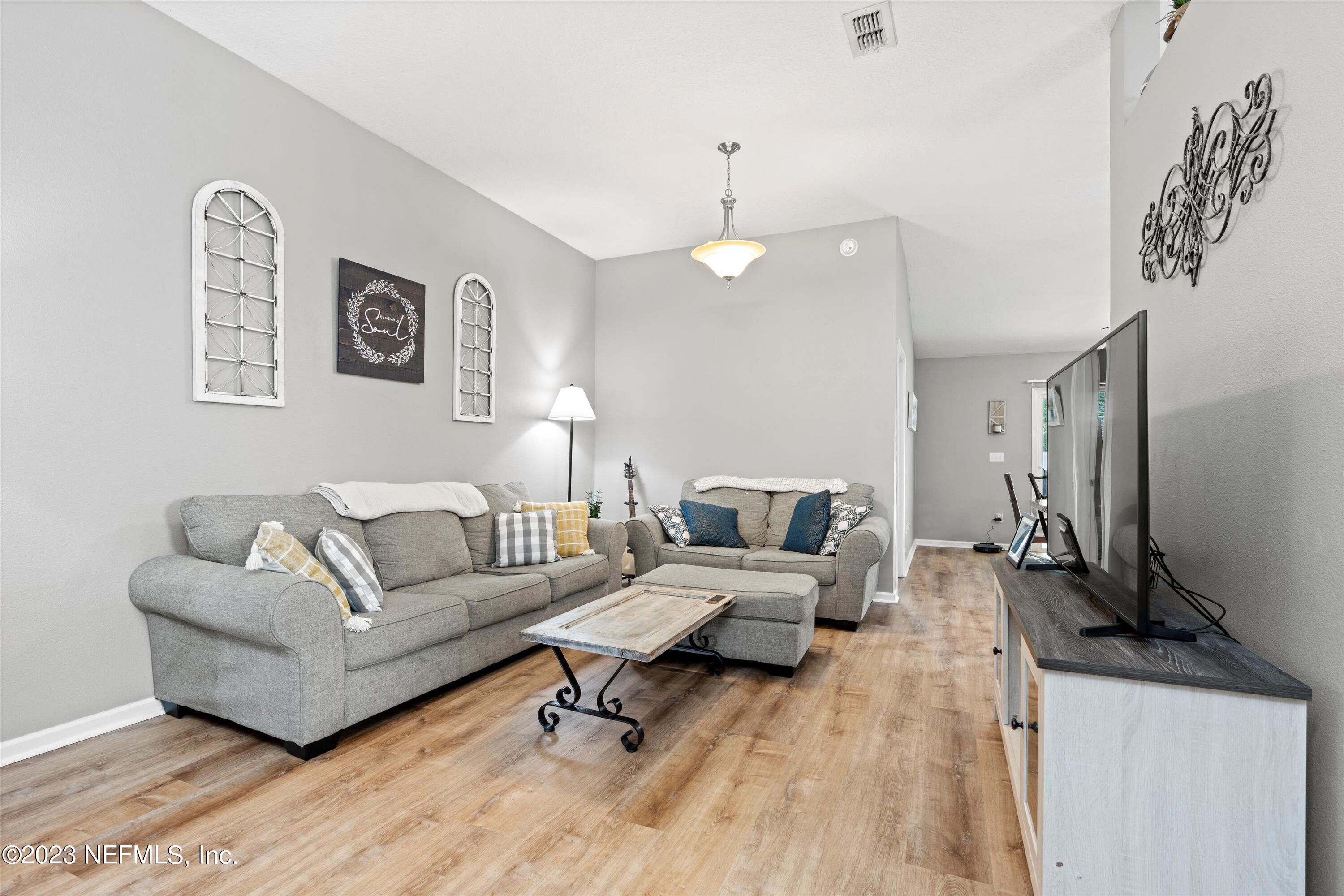 15732 CANOE CREEK Drive