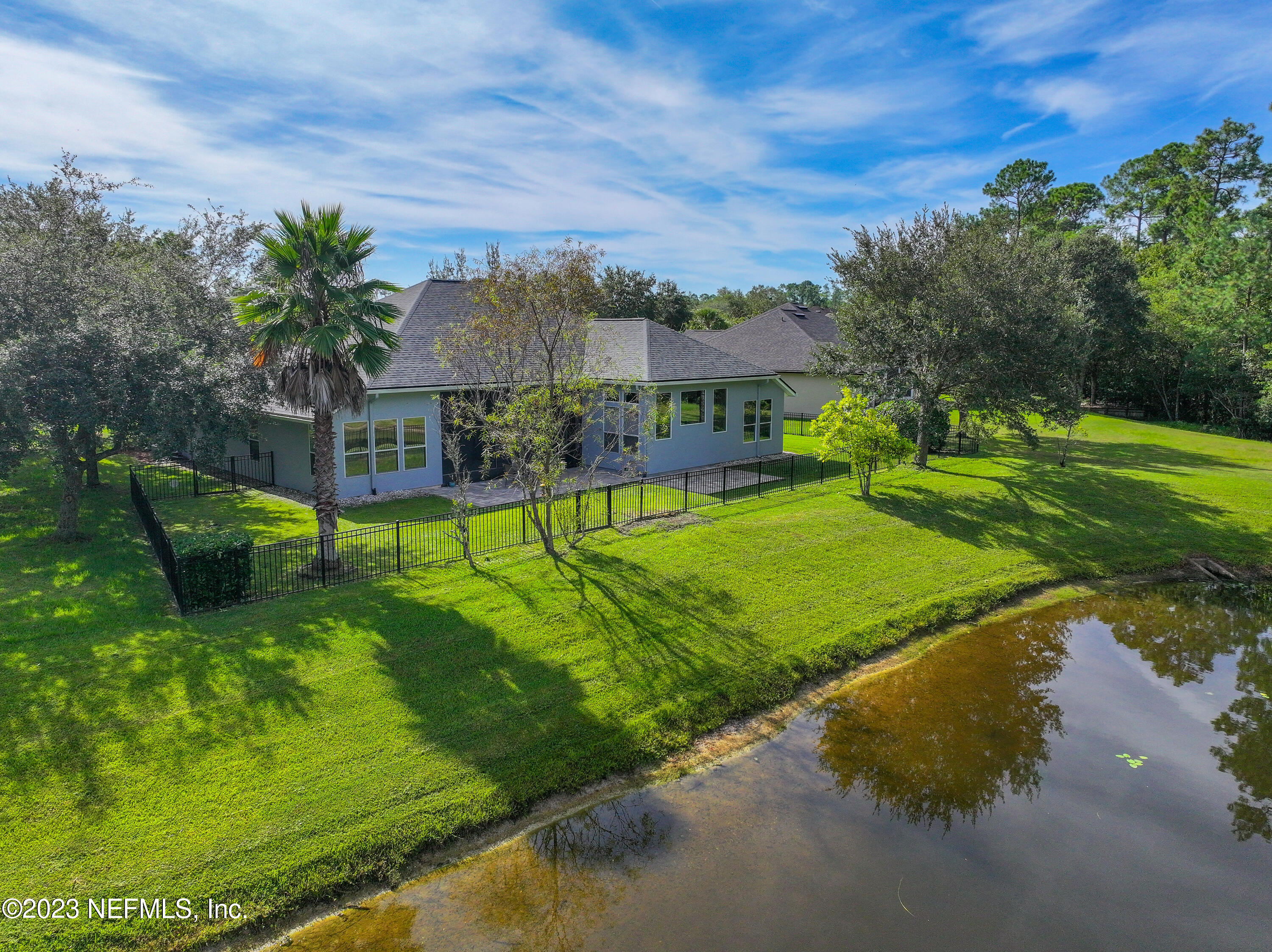 2009 RIVERS OWN Road