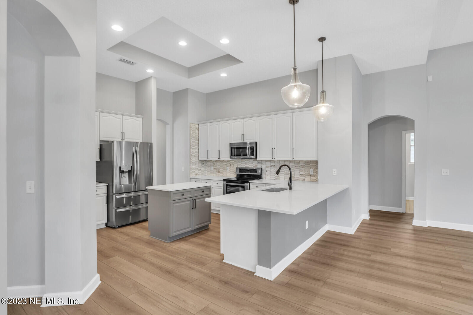 2009 RIVERS OWN Road