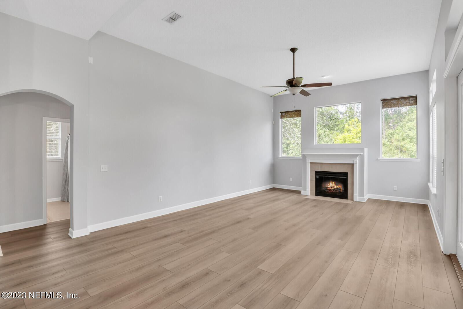 2009 RIVERS OWN Road