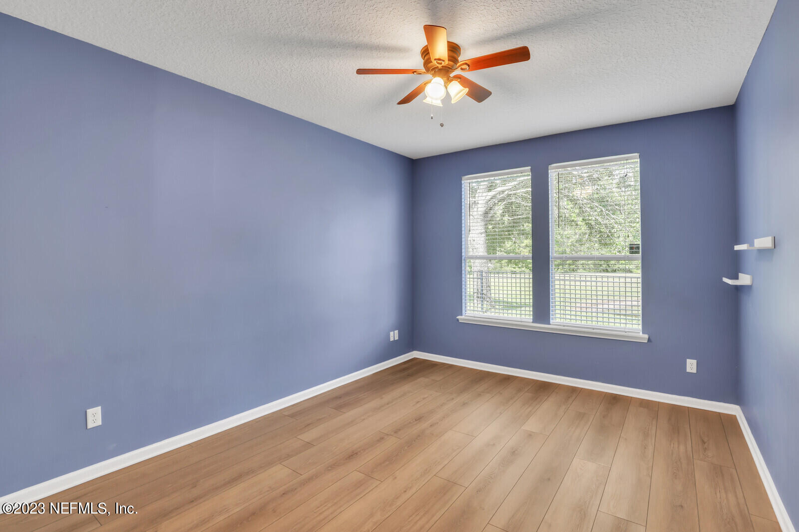 2009 RIVERS OWN Road