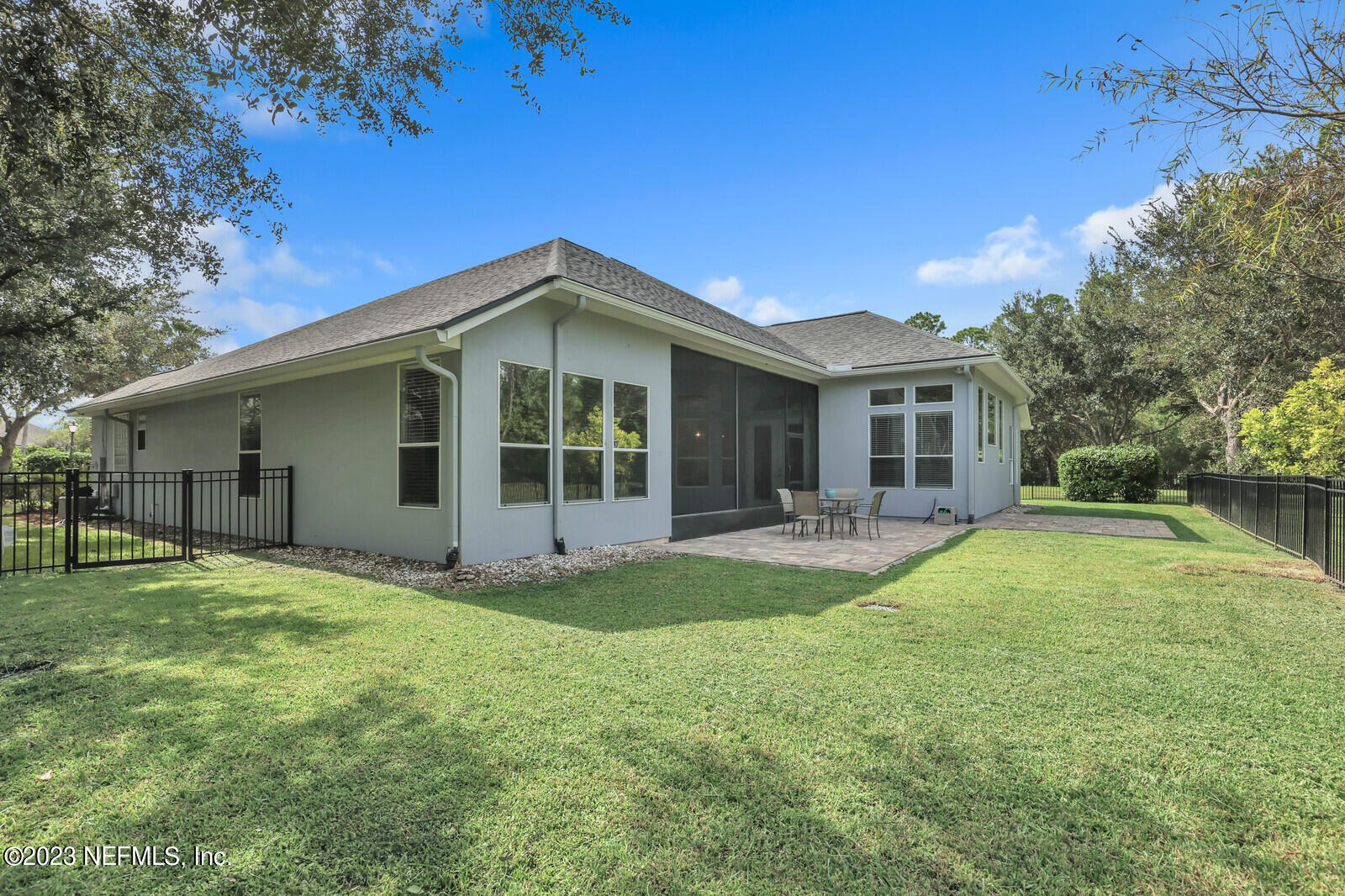 2009 RIVERS OWN Road