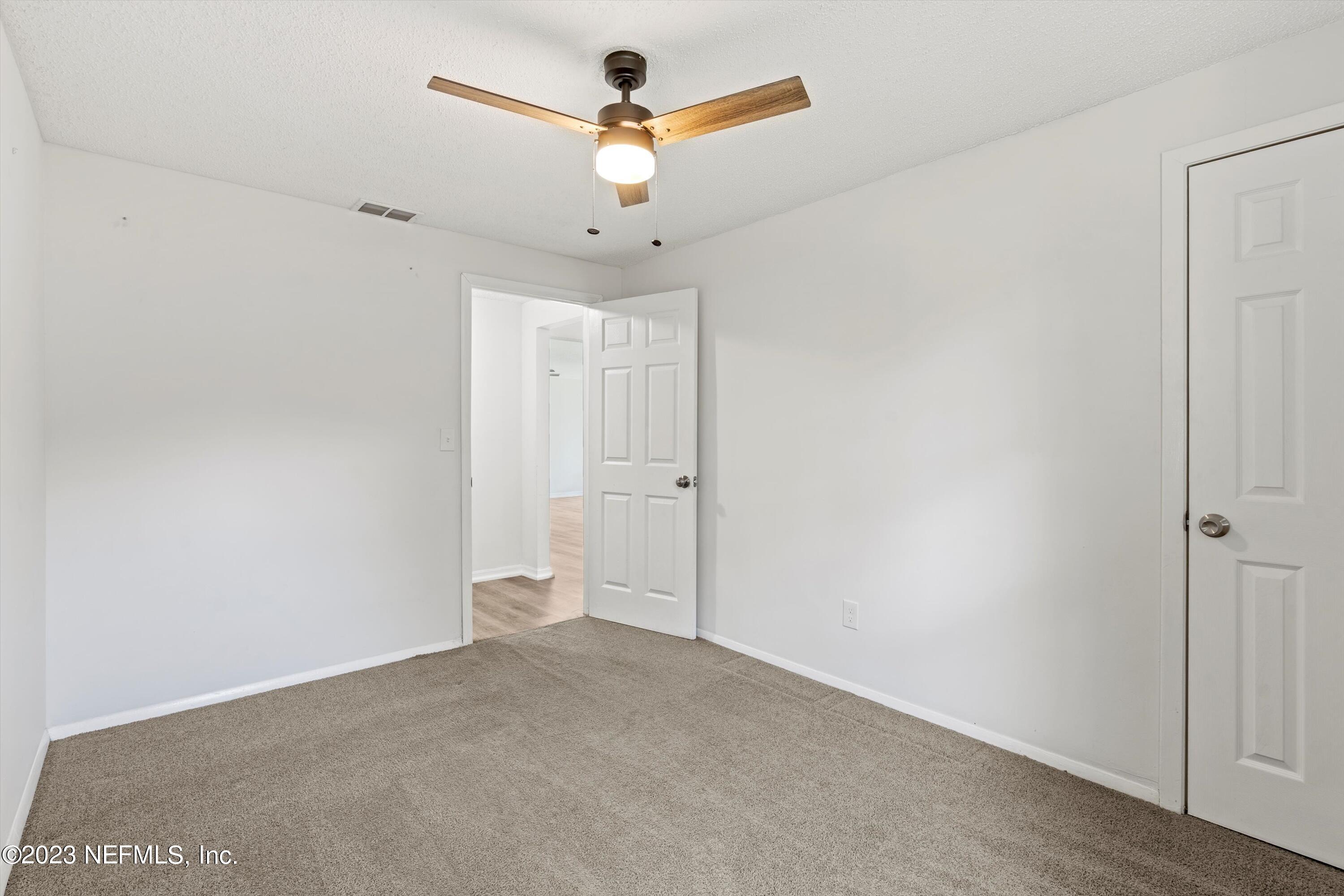 2845 TANGLEWOOD Boulevard