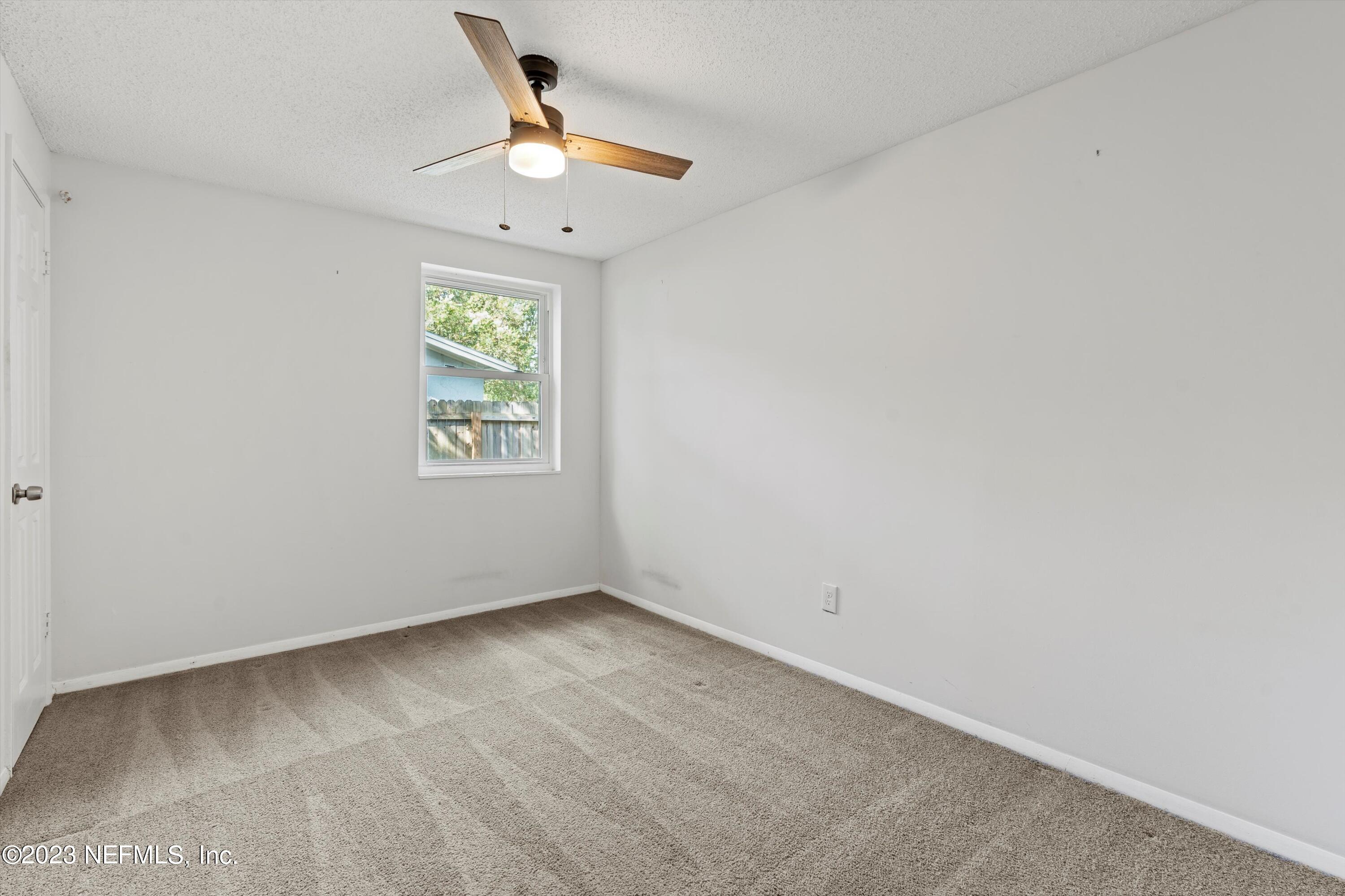 2845 TANGLEWOOD Boulevard