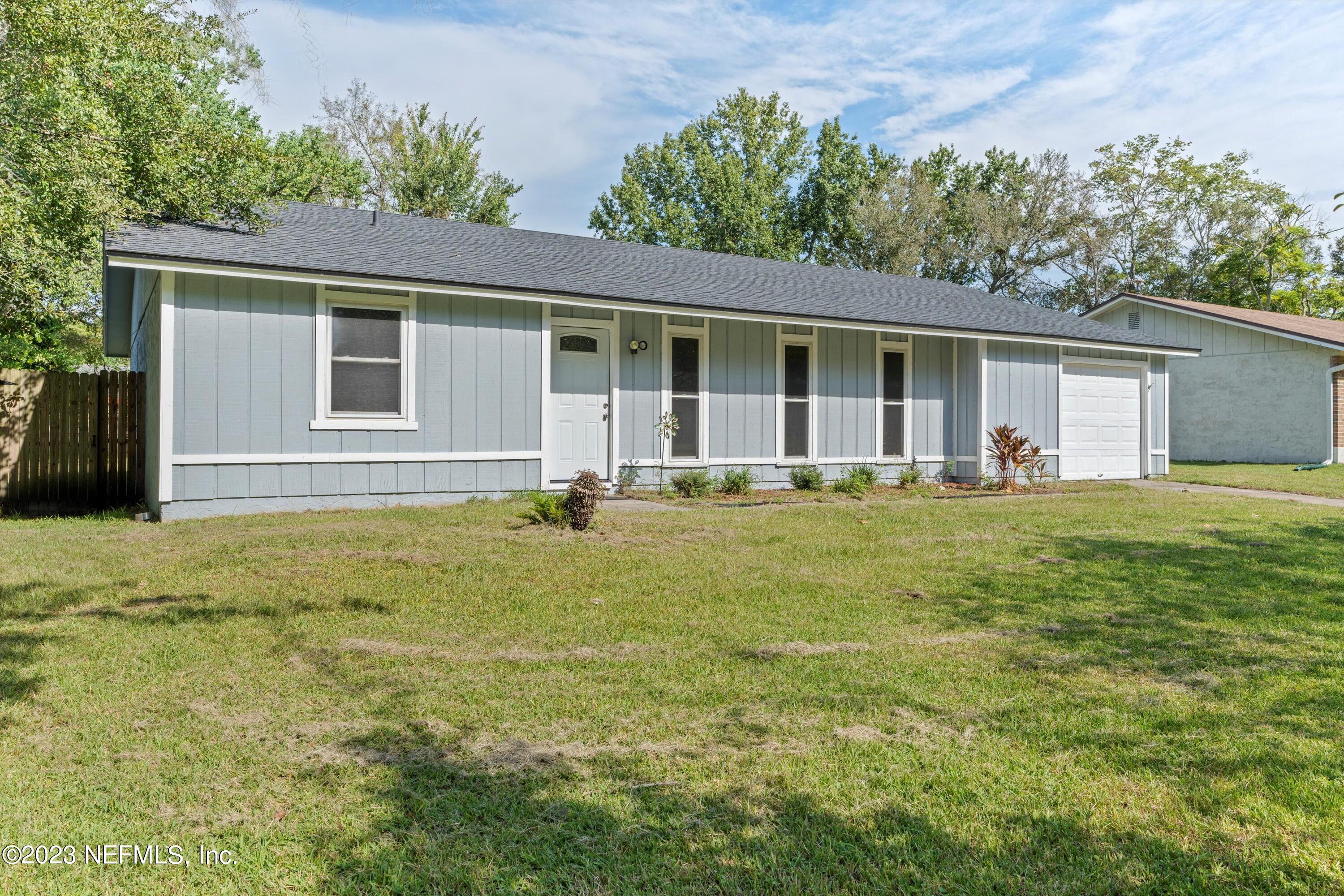 2845 TANGLEWOOD Boulevard