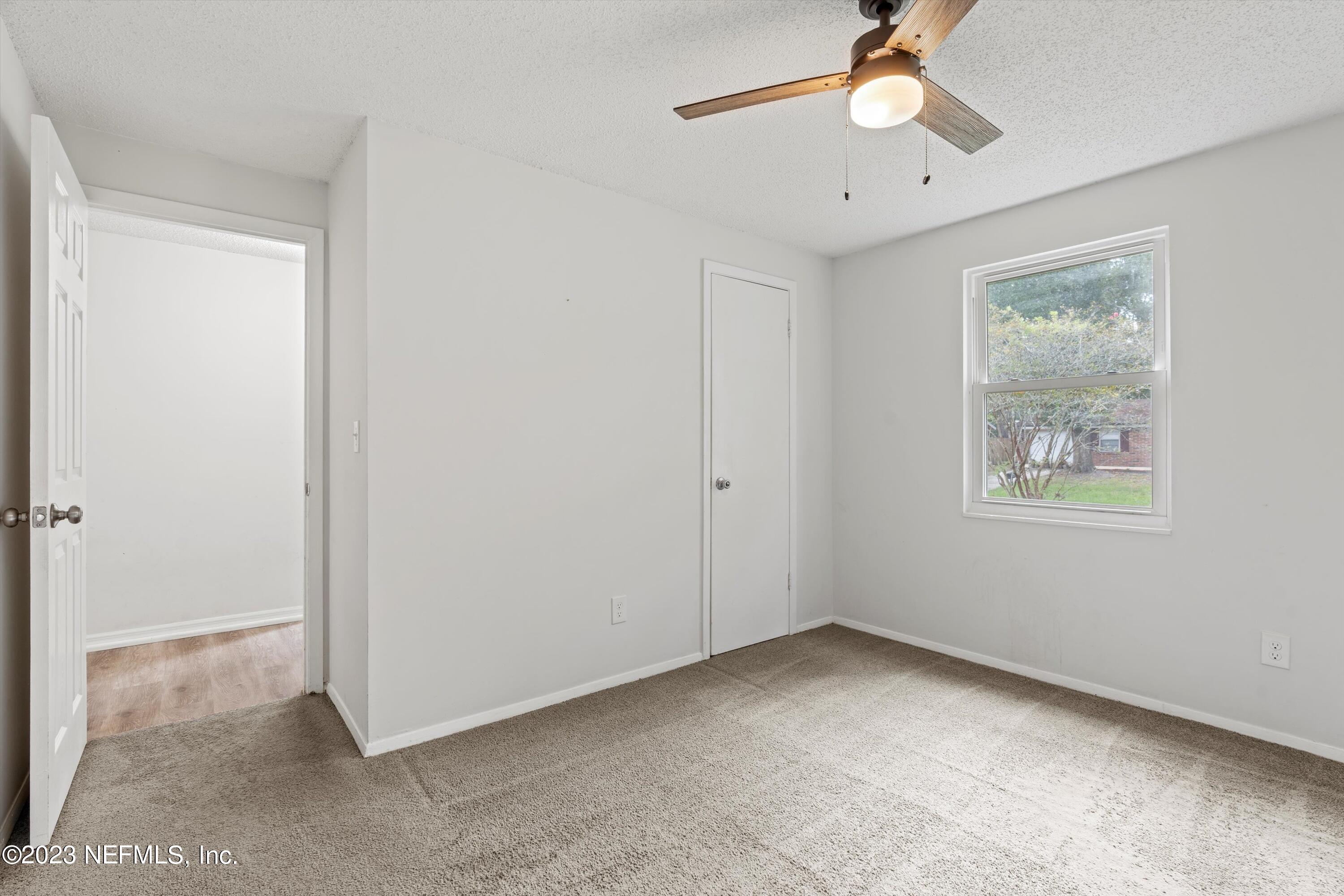 2845 TANGLEWOOD Boulevard