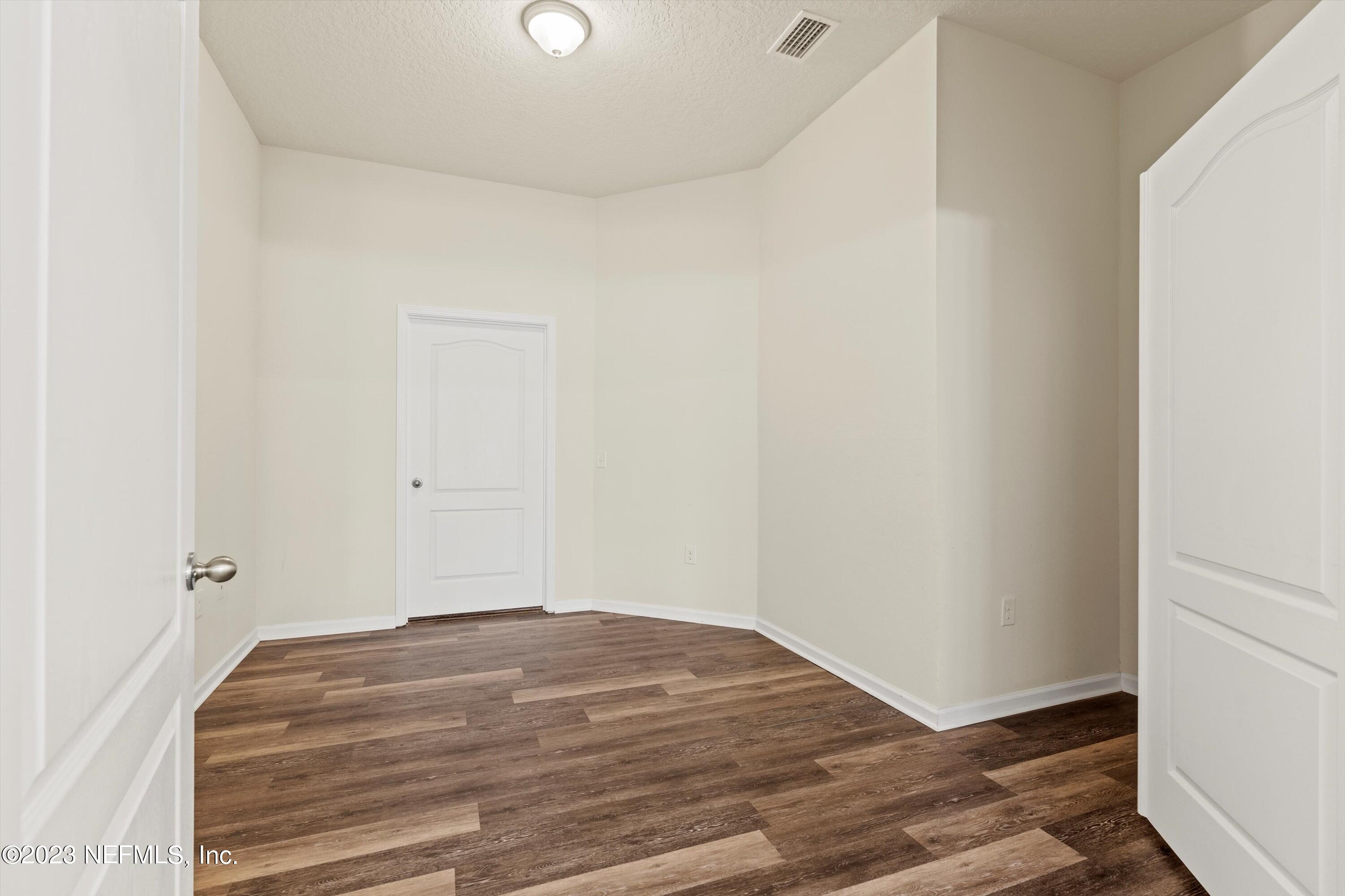 218 LARKIN Place, 102