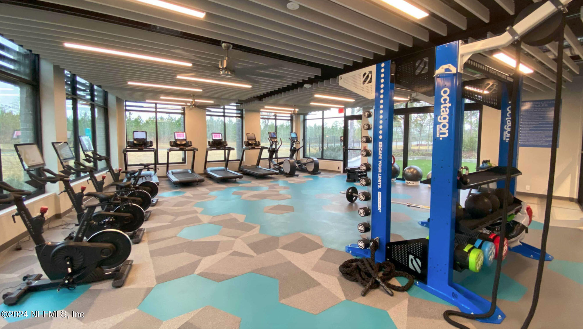 10045 INVENTION Lane