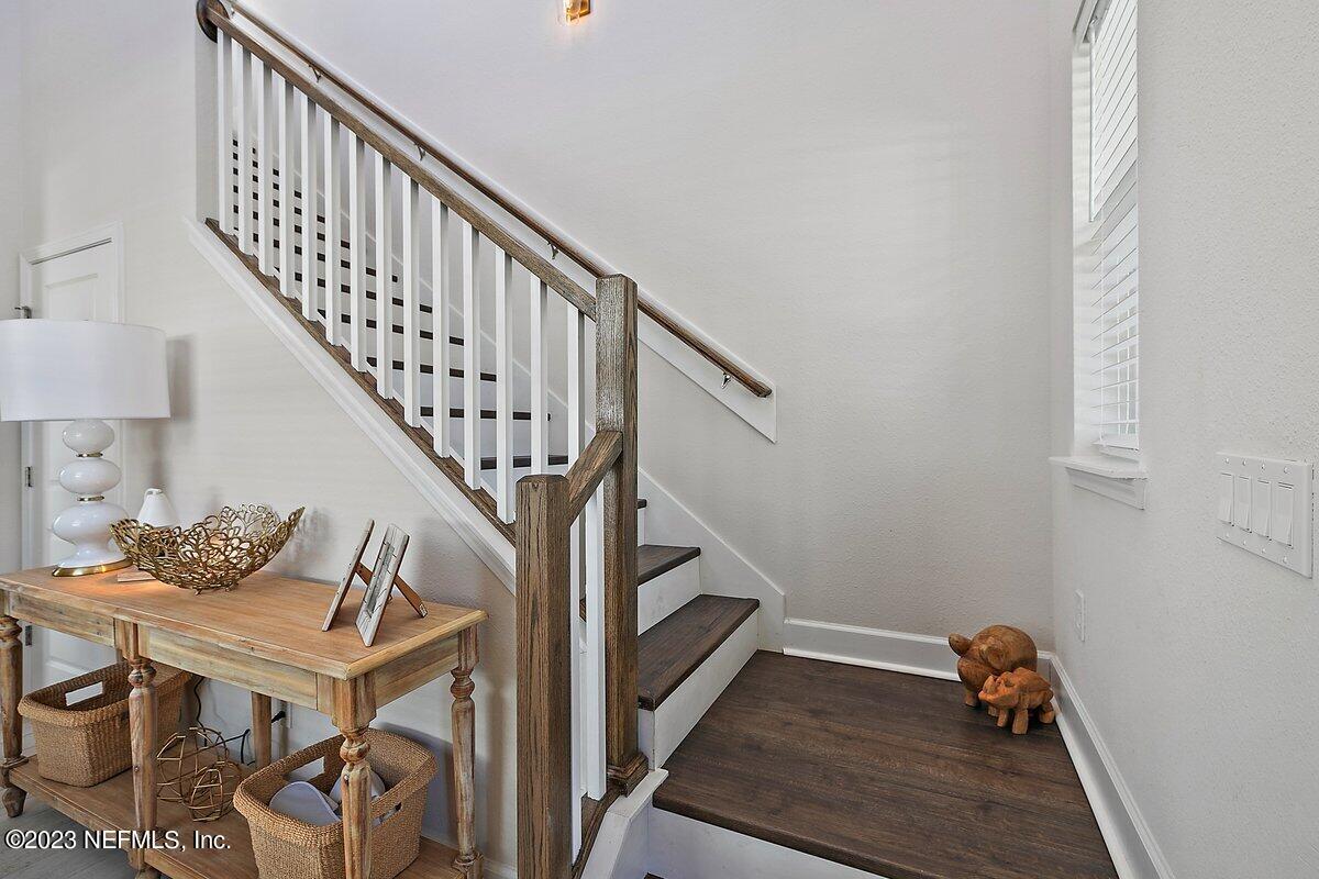 10045 INVENTION Lane