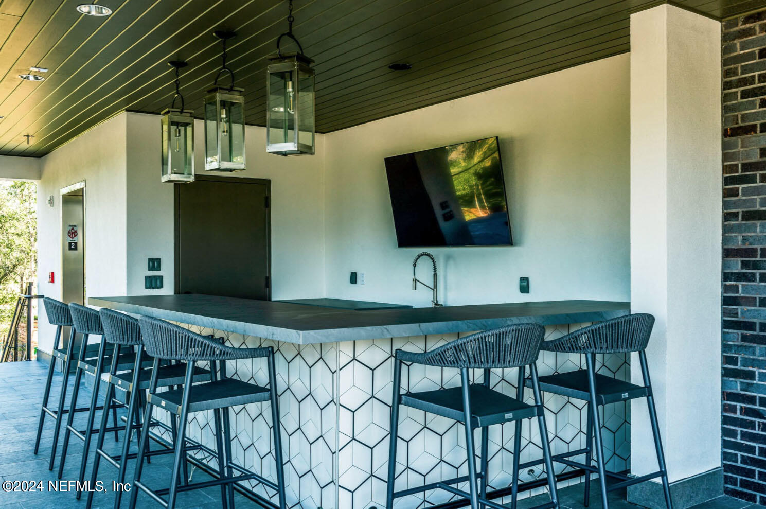 10045 INVENTION Lane