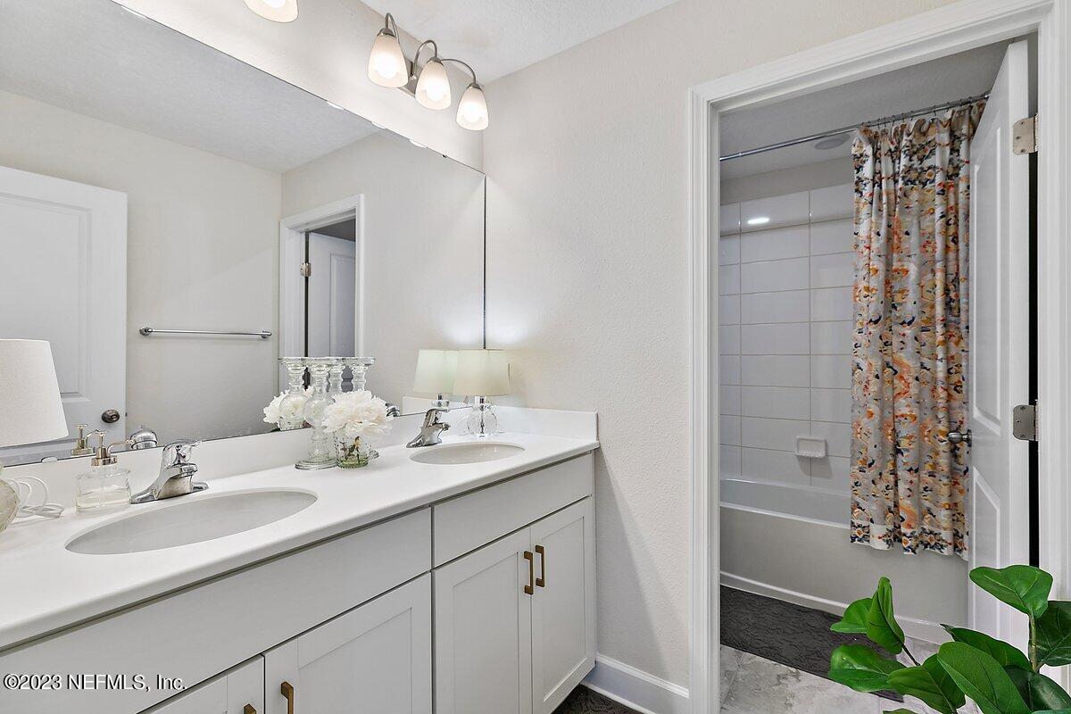 10045 INVENTION Lane