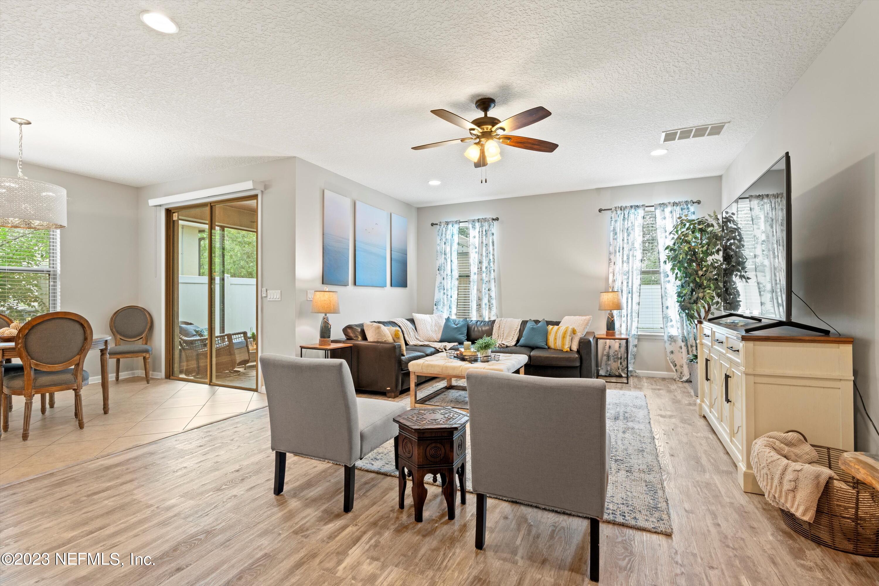 93 TAYLOR RIDGE Avenue