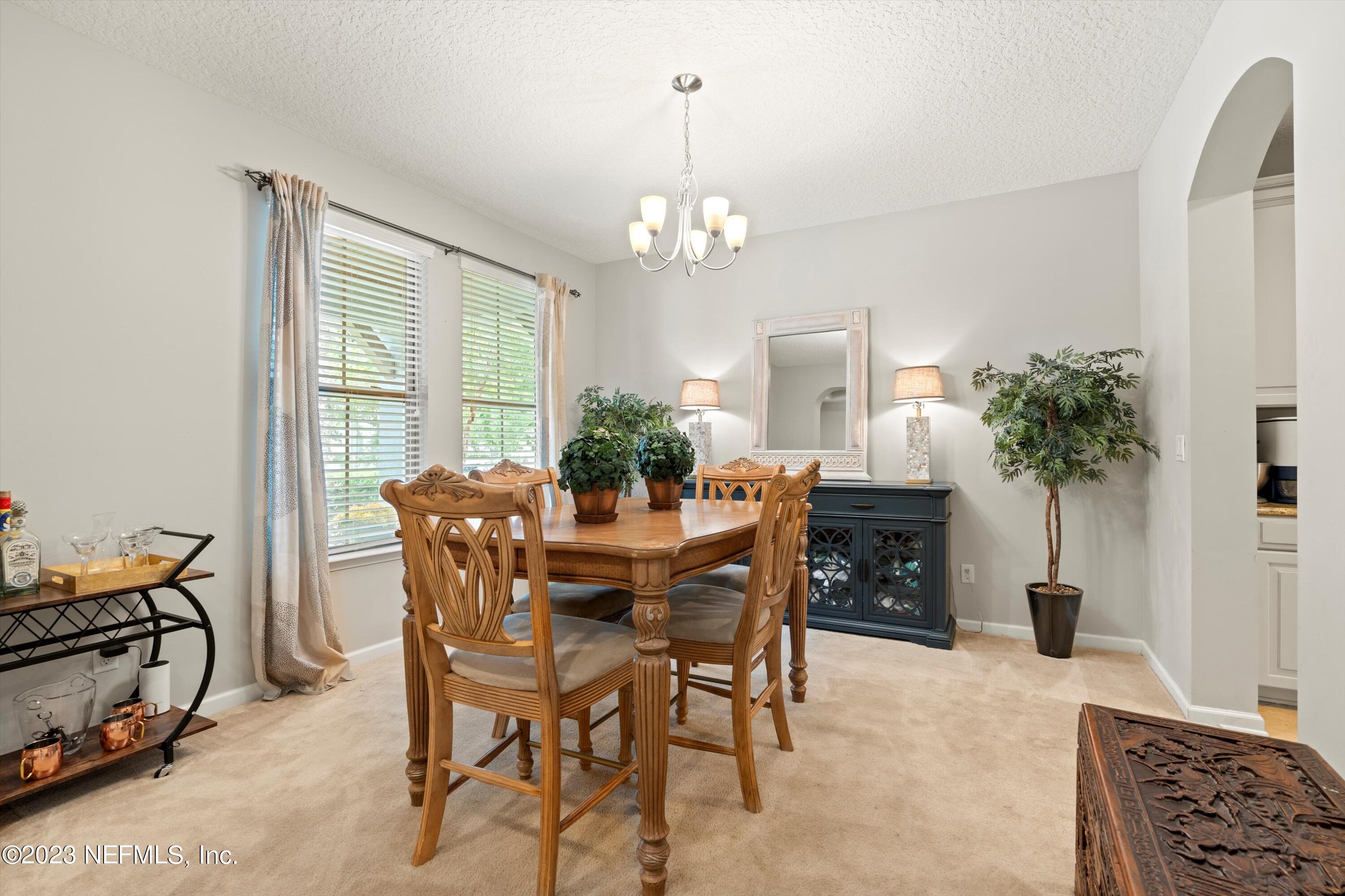 93 TAYLOR RIDGE Avenue