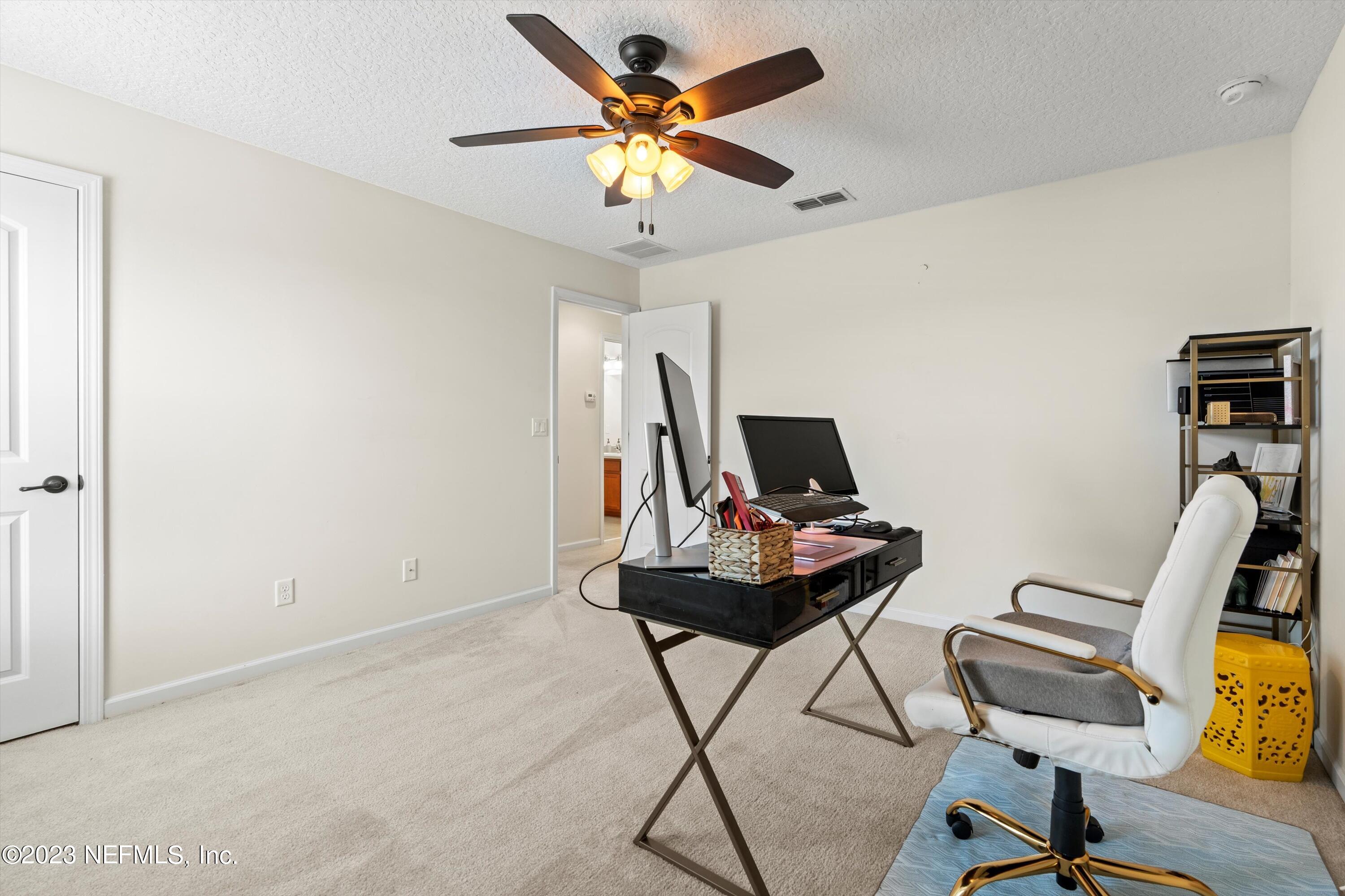 93 TAYLOR RIDGE Avenue