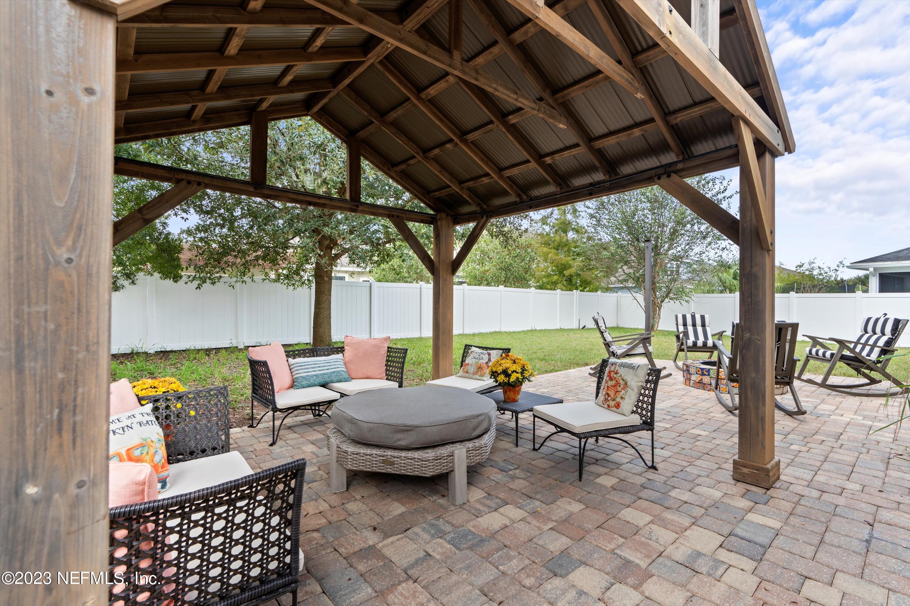 93 TAYLOR RIDGE Avenue