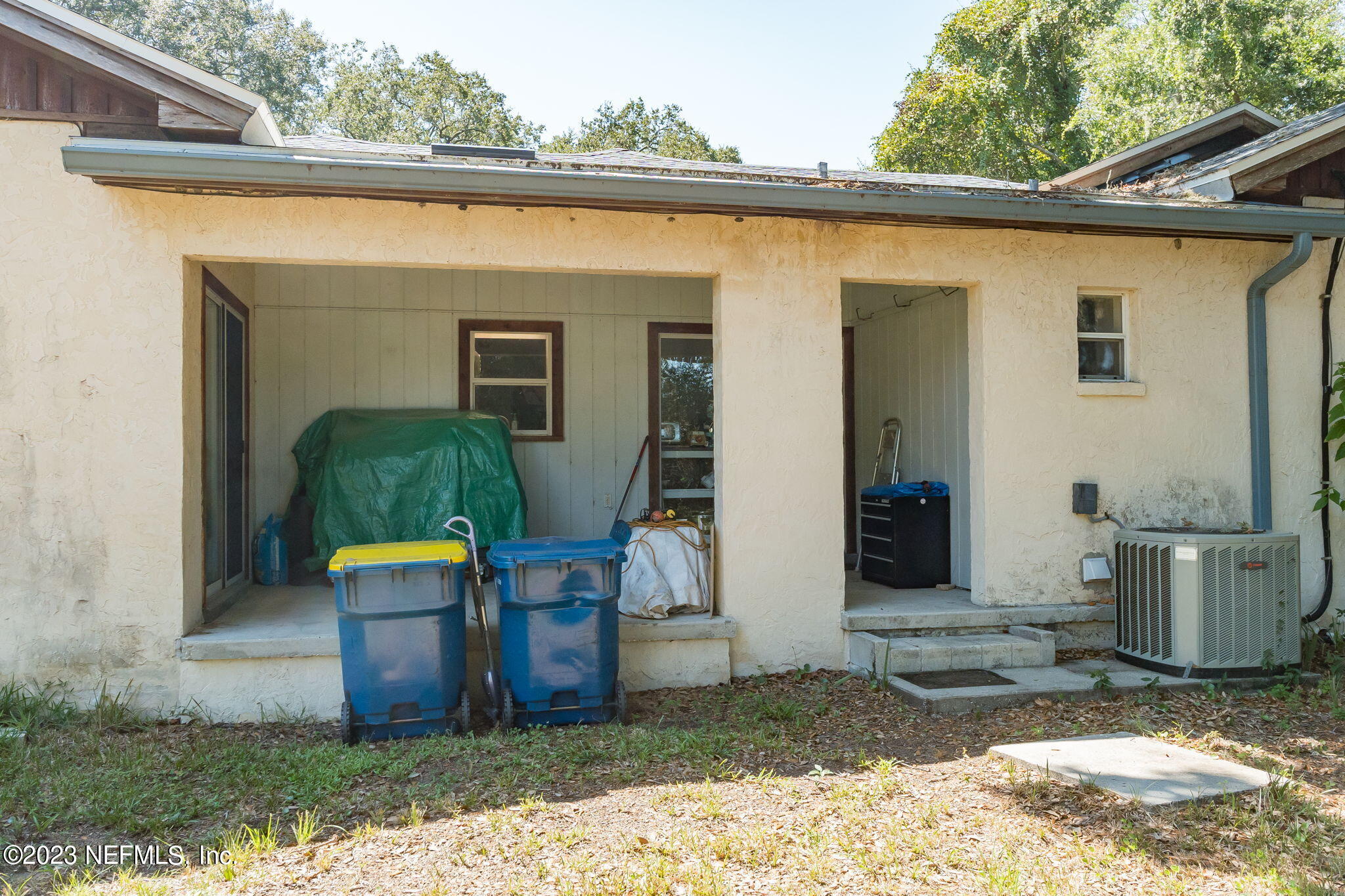 5551 HECKSCHER Drive