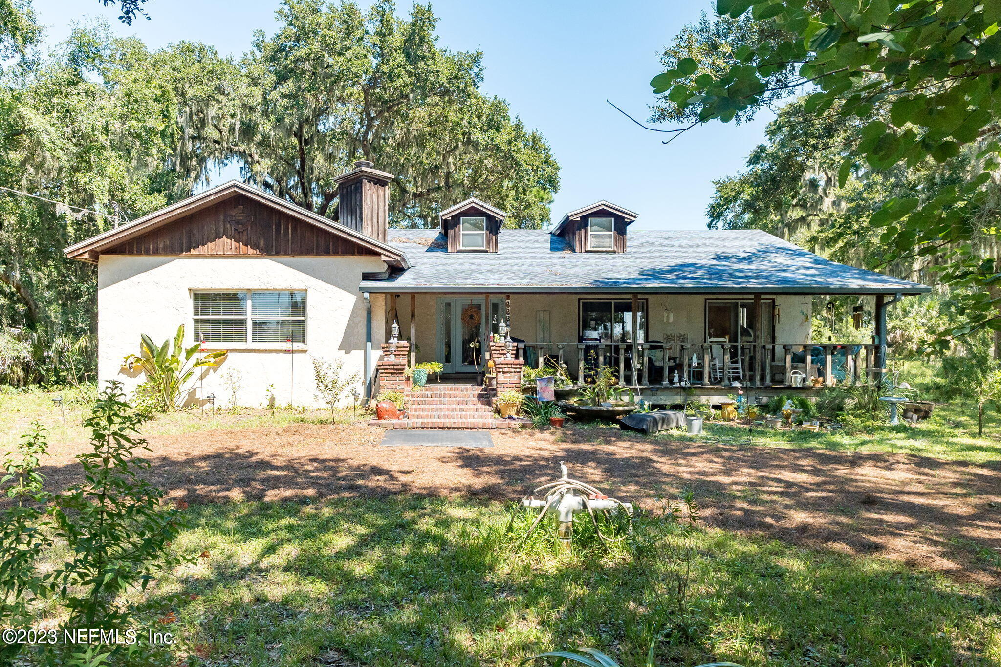 5551 HECKSCHER Drive