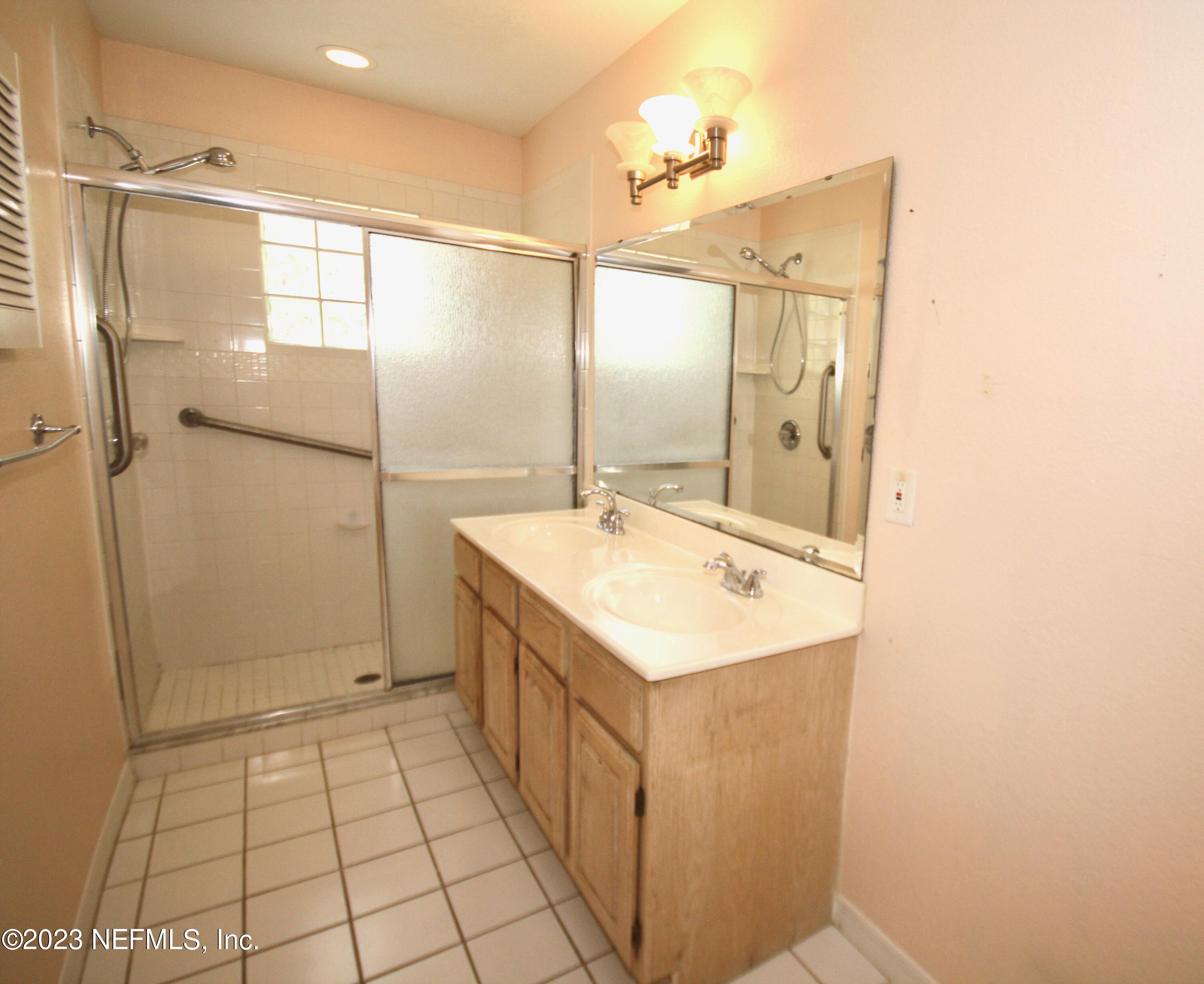 10150 BELLE RIVE Boulevard, 2303