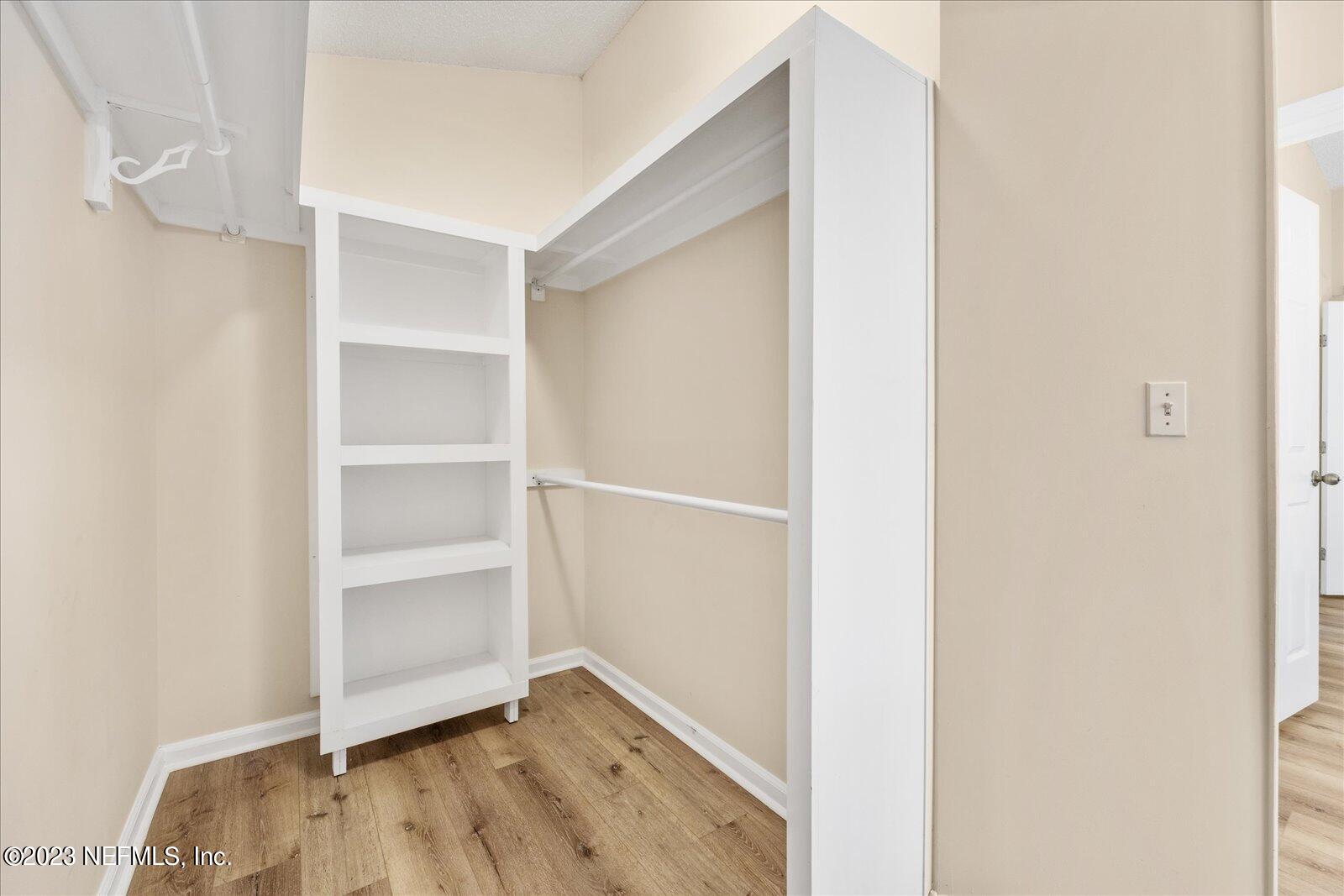 6119 ALPENROSE Avenue