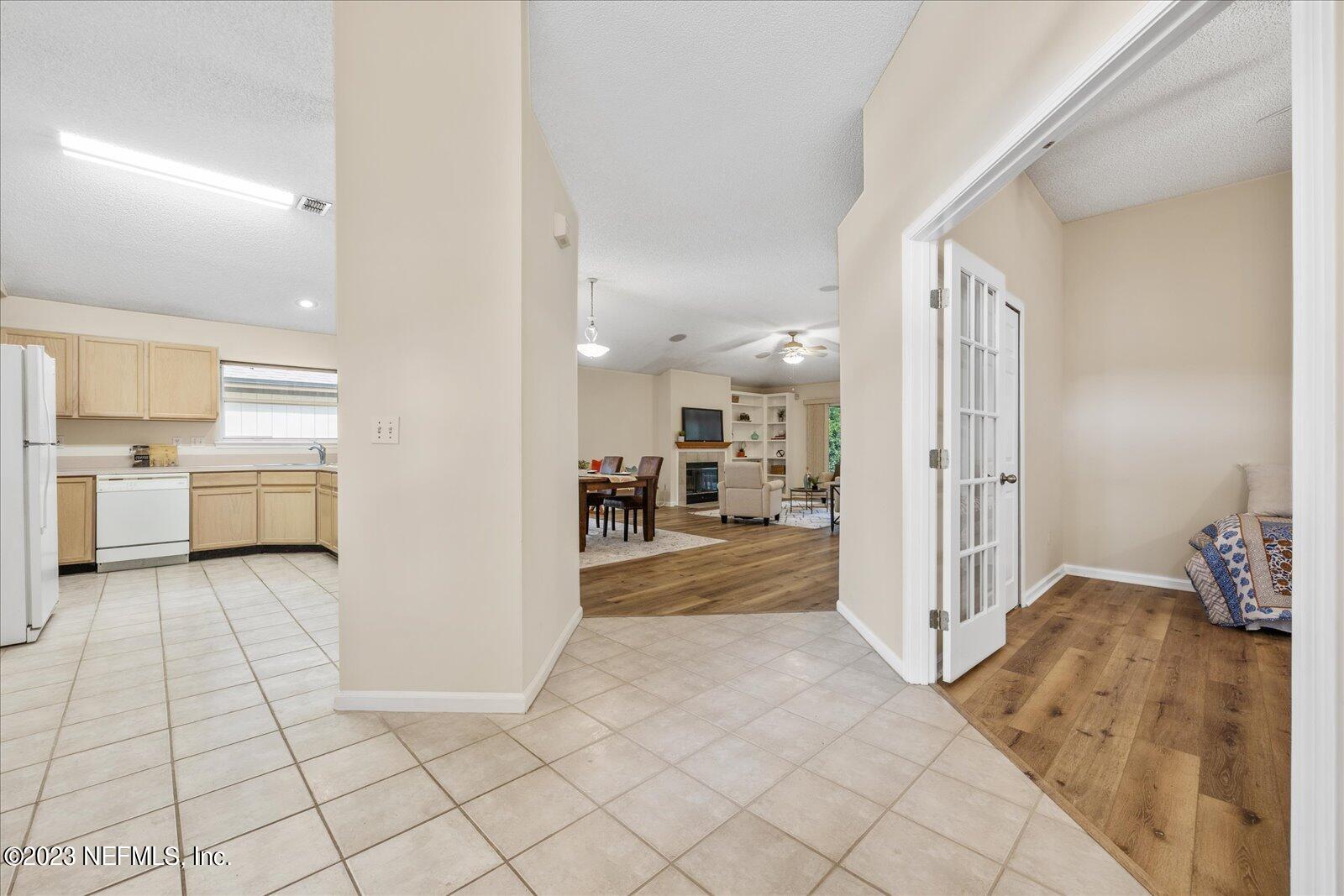 6119 ALPENROSE Avenue