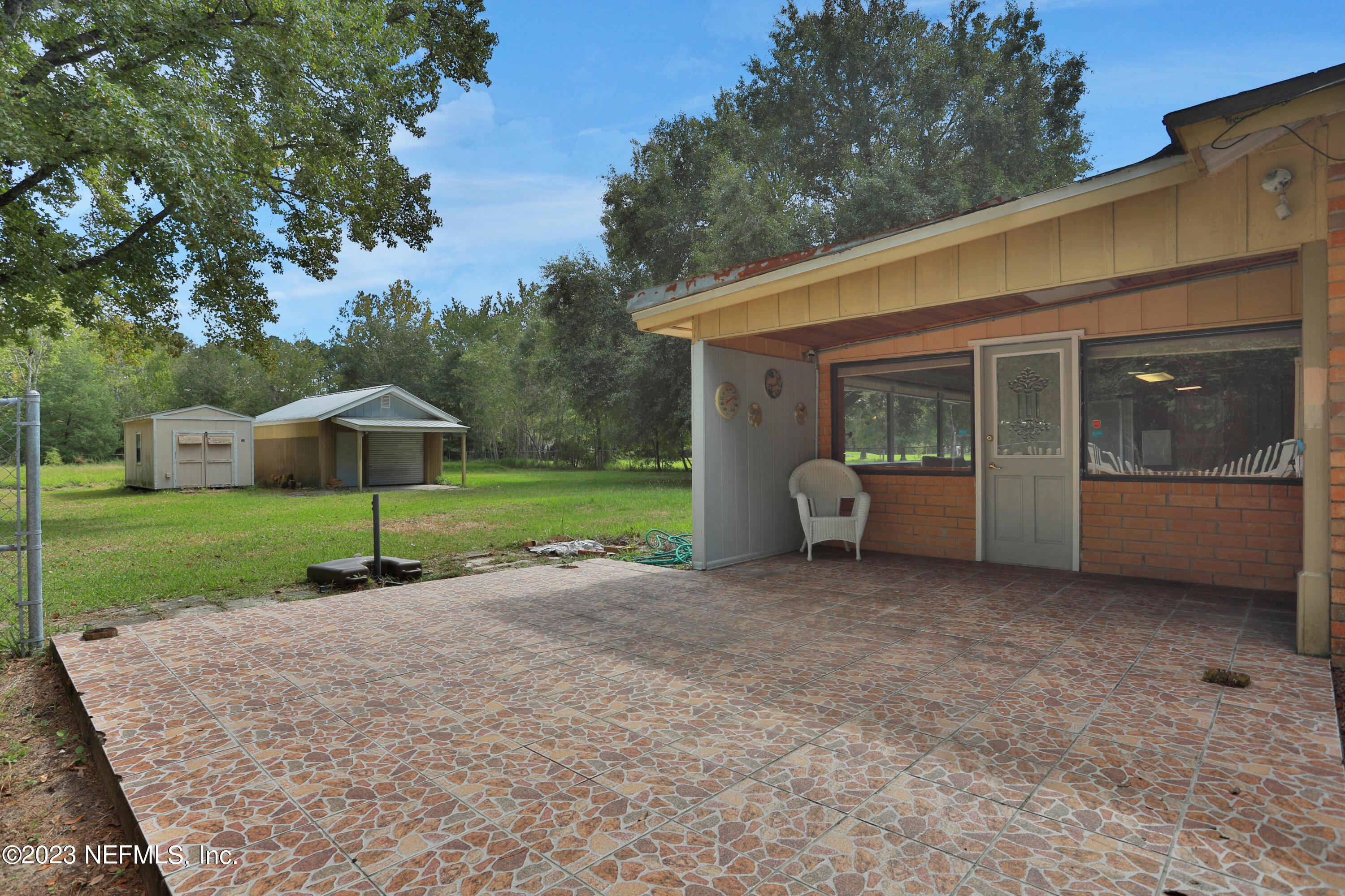 573 TARA FARMS Drive