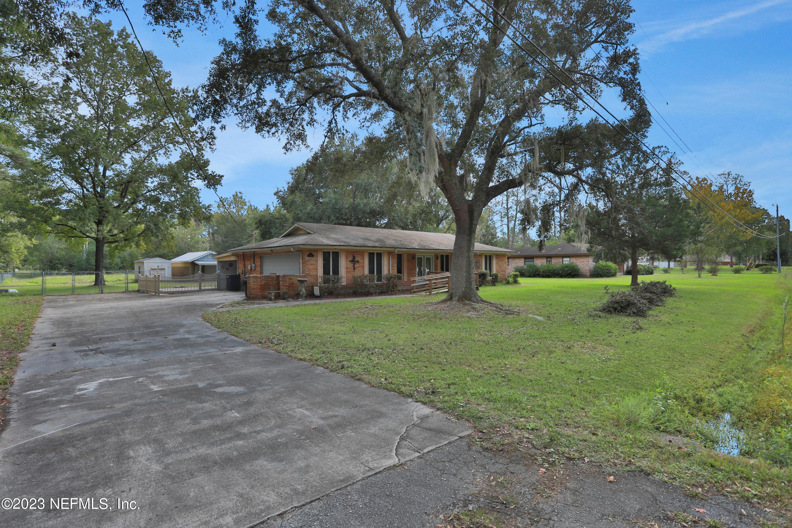 573 TARA FARMS Drive