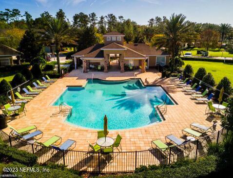 6854 ROUNDLEAF Drive