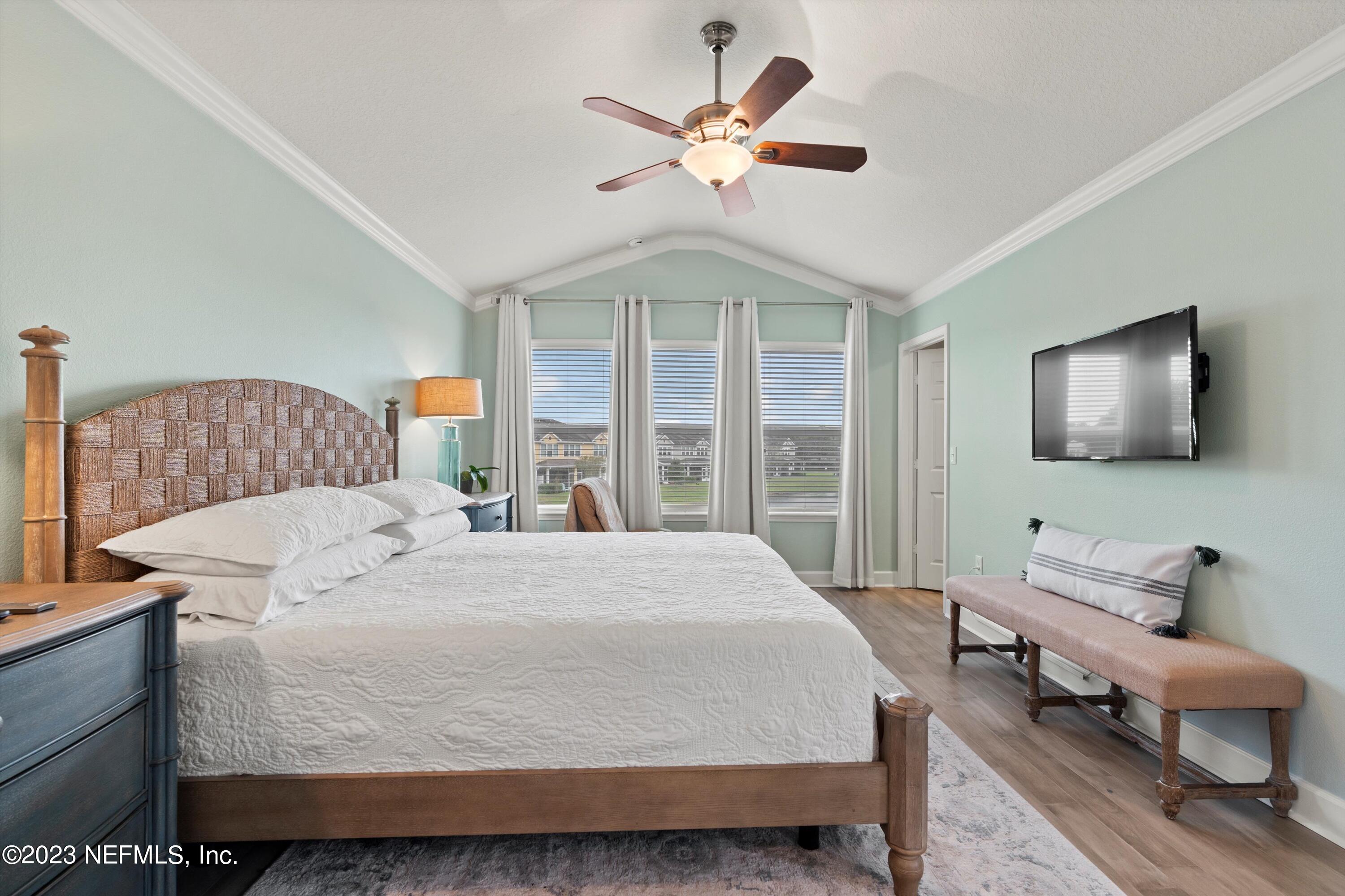 6854 ROUNDLEAF Drive