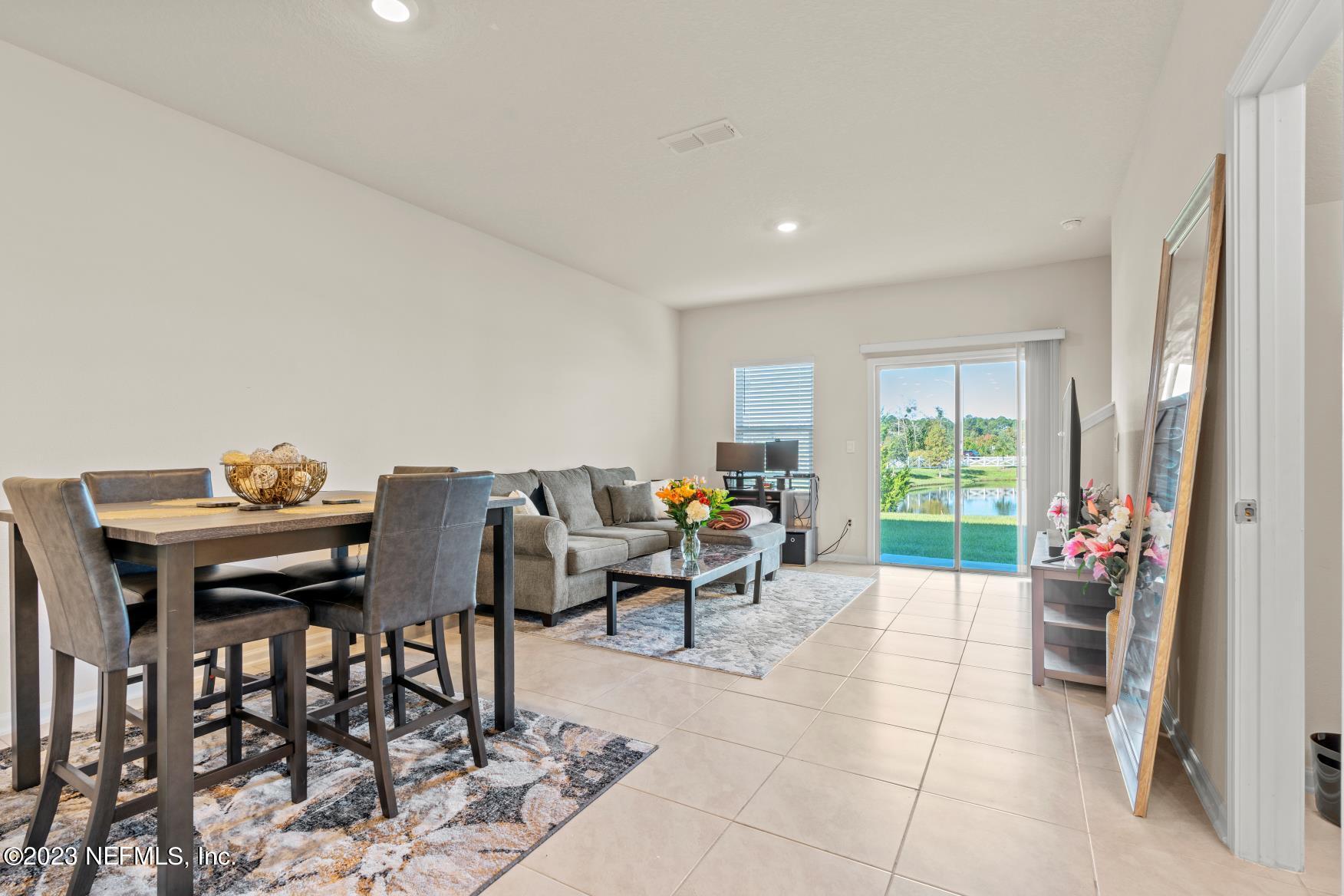 982 OBSERVATORY Parkway