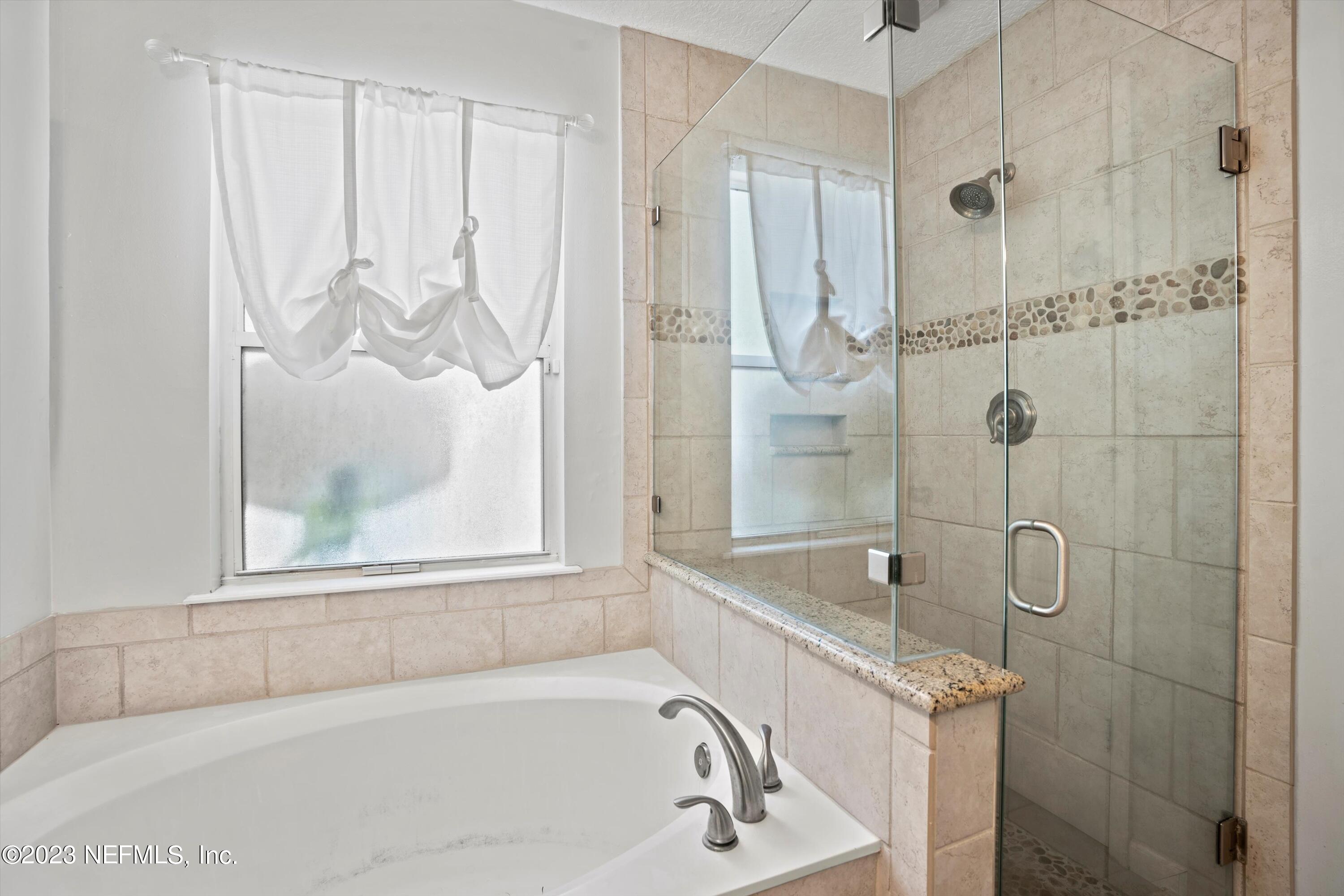 8892 CANOPY OAKS Drive