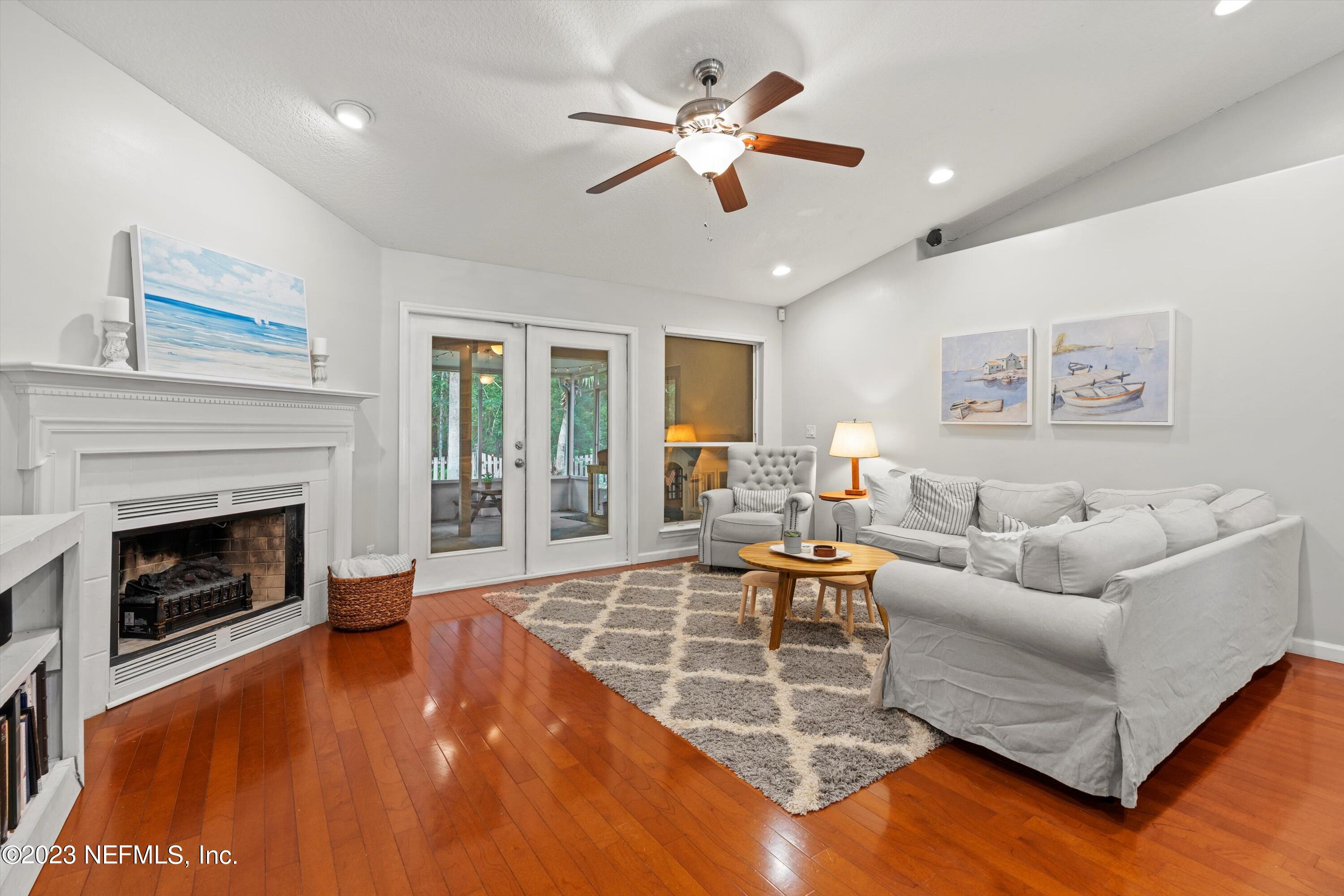 8892 CANOPY OAKS Drive