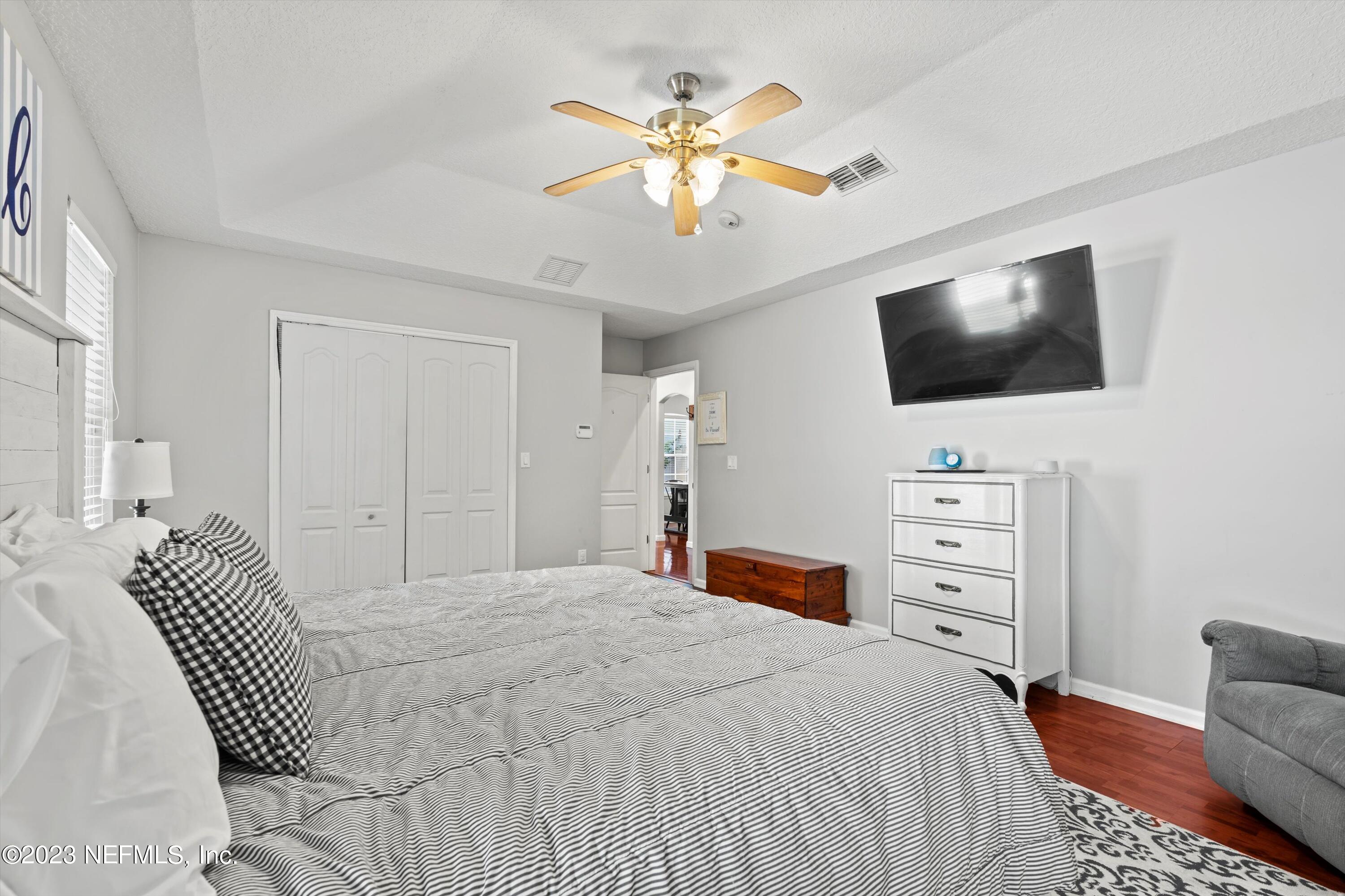 8892 CANOPY OAKS Drive