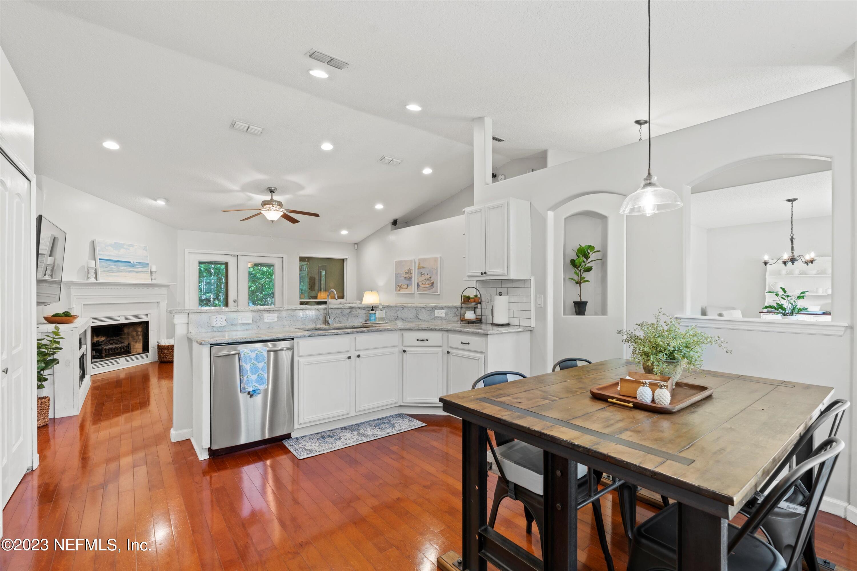 8892 CANOPY OAKS Drive