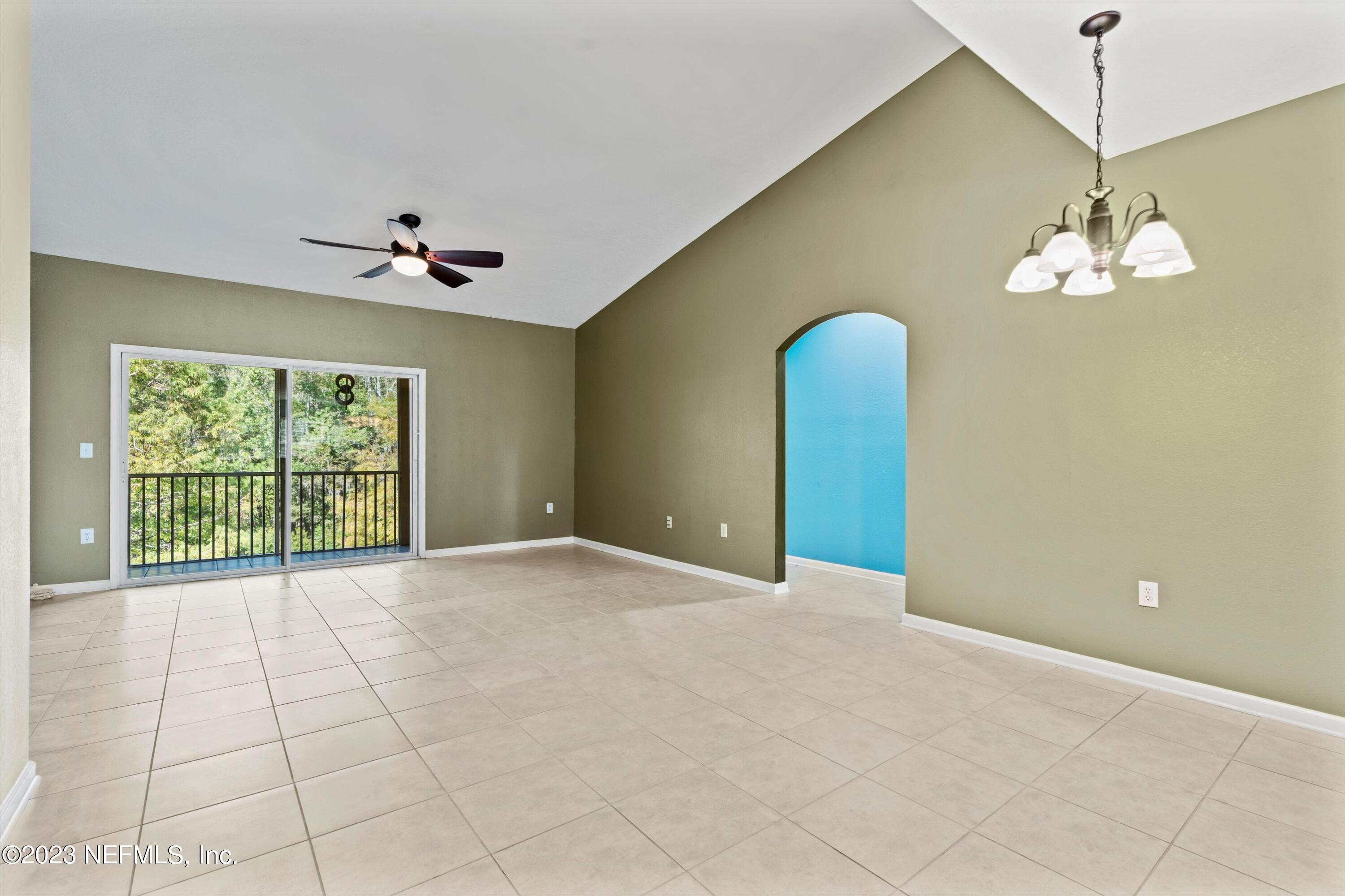 5663 GREENLAND Road, 1005