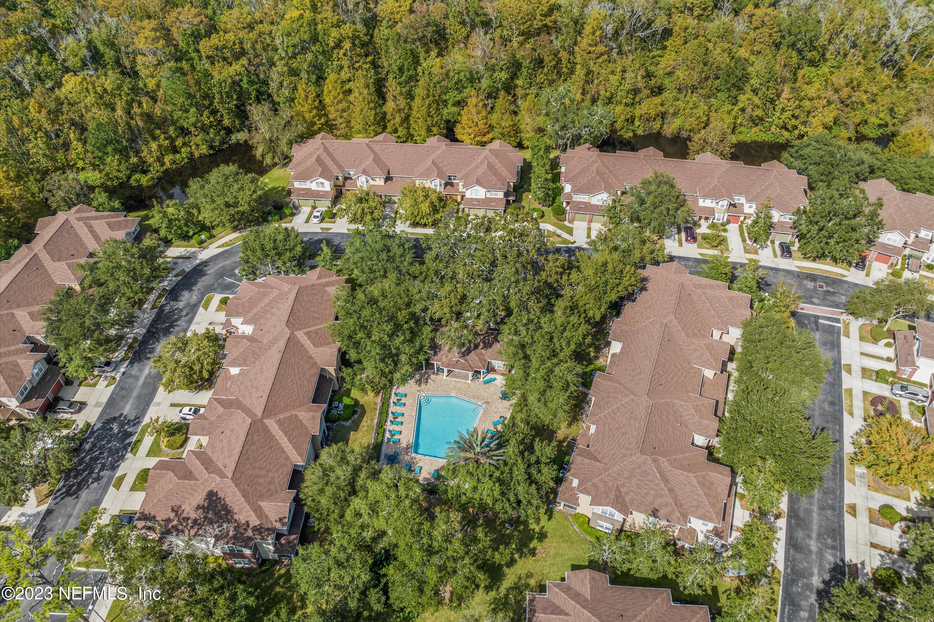 5663 GREENLAND Road, 1005