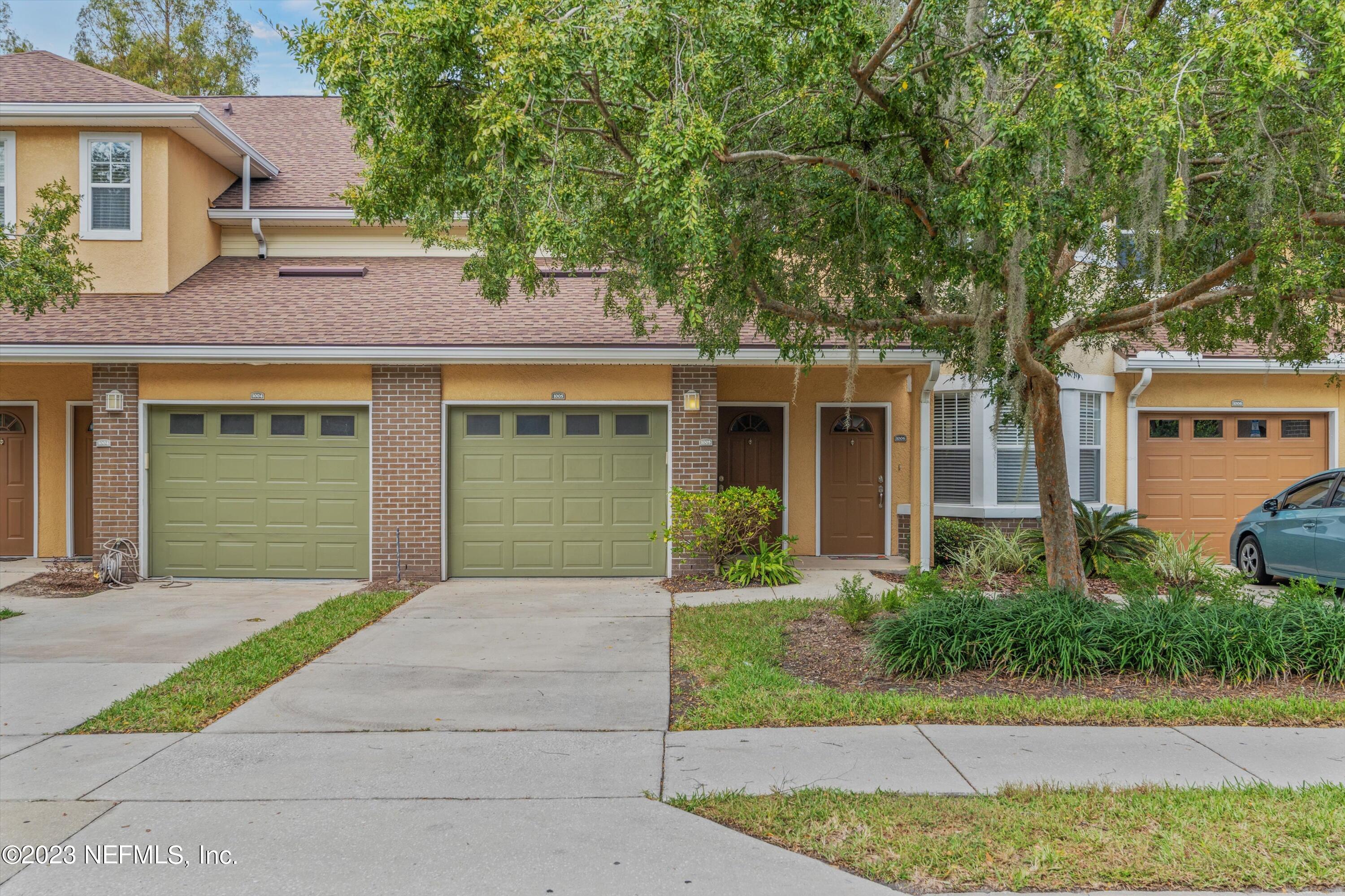 5663 GREENLAND Road, 1005