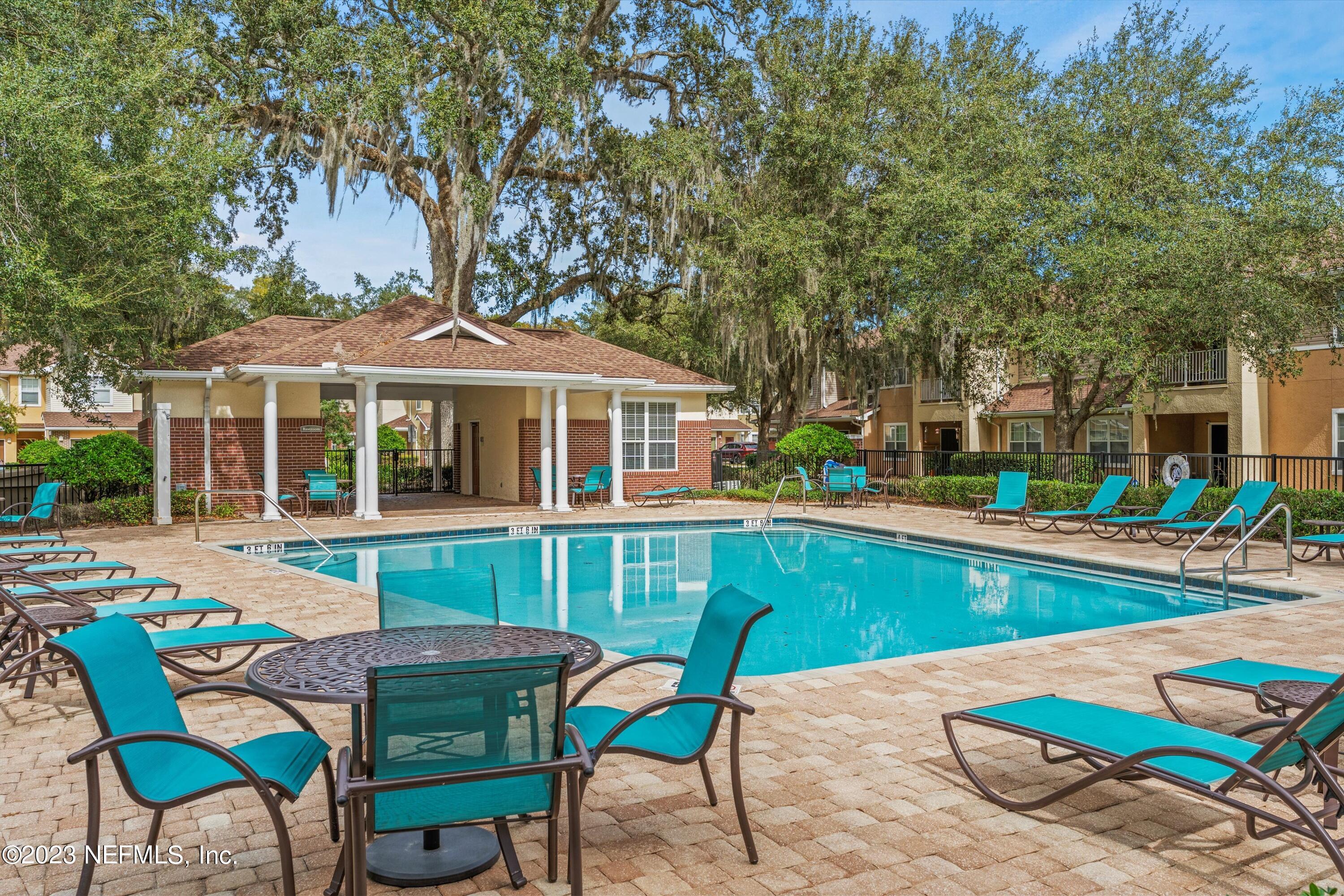 5663 GREENLAND Road, 1005