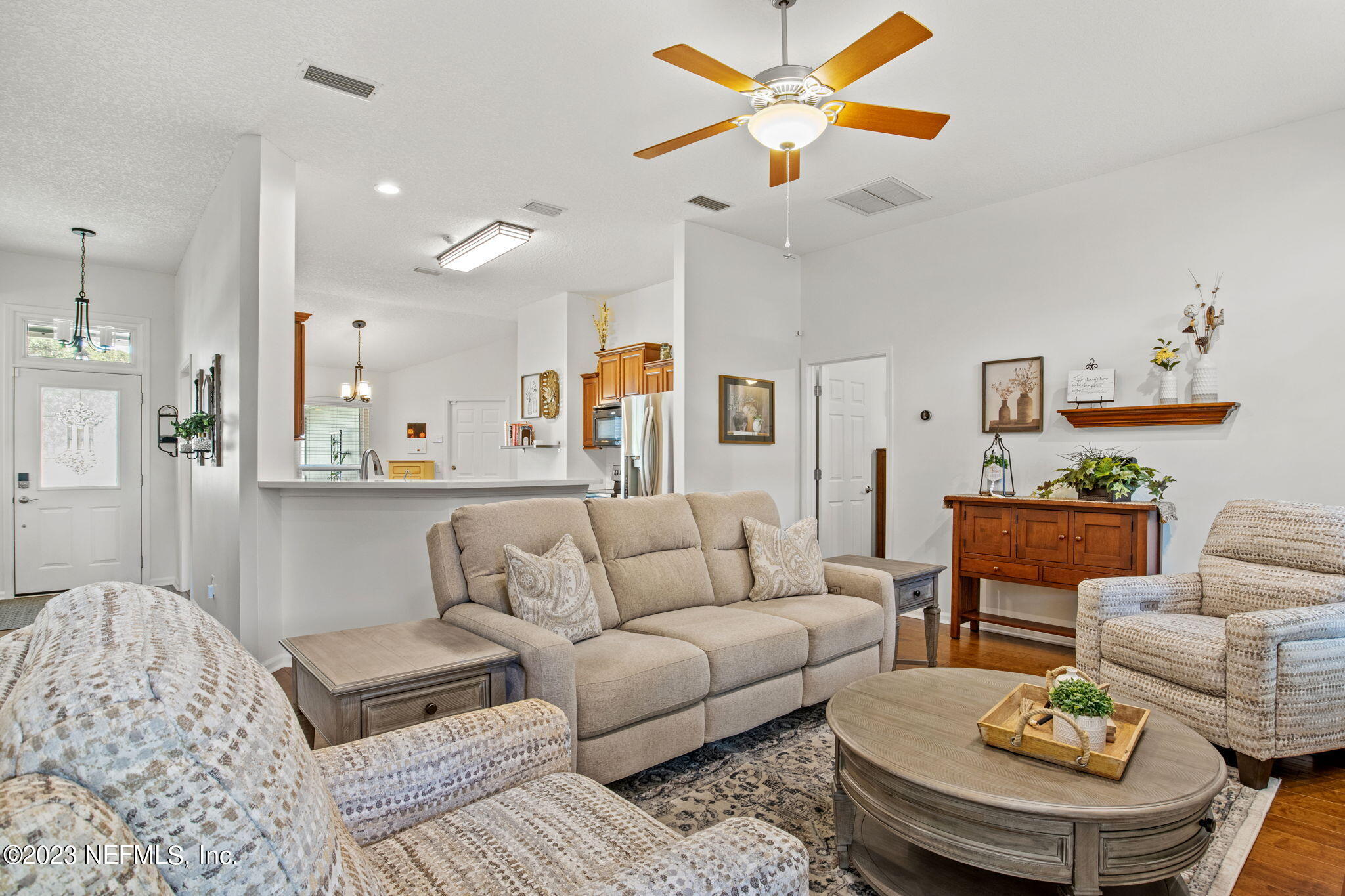 9602 BROKEN OAK Boulevard