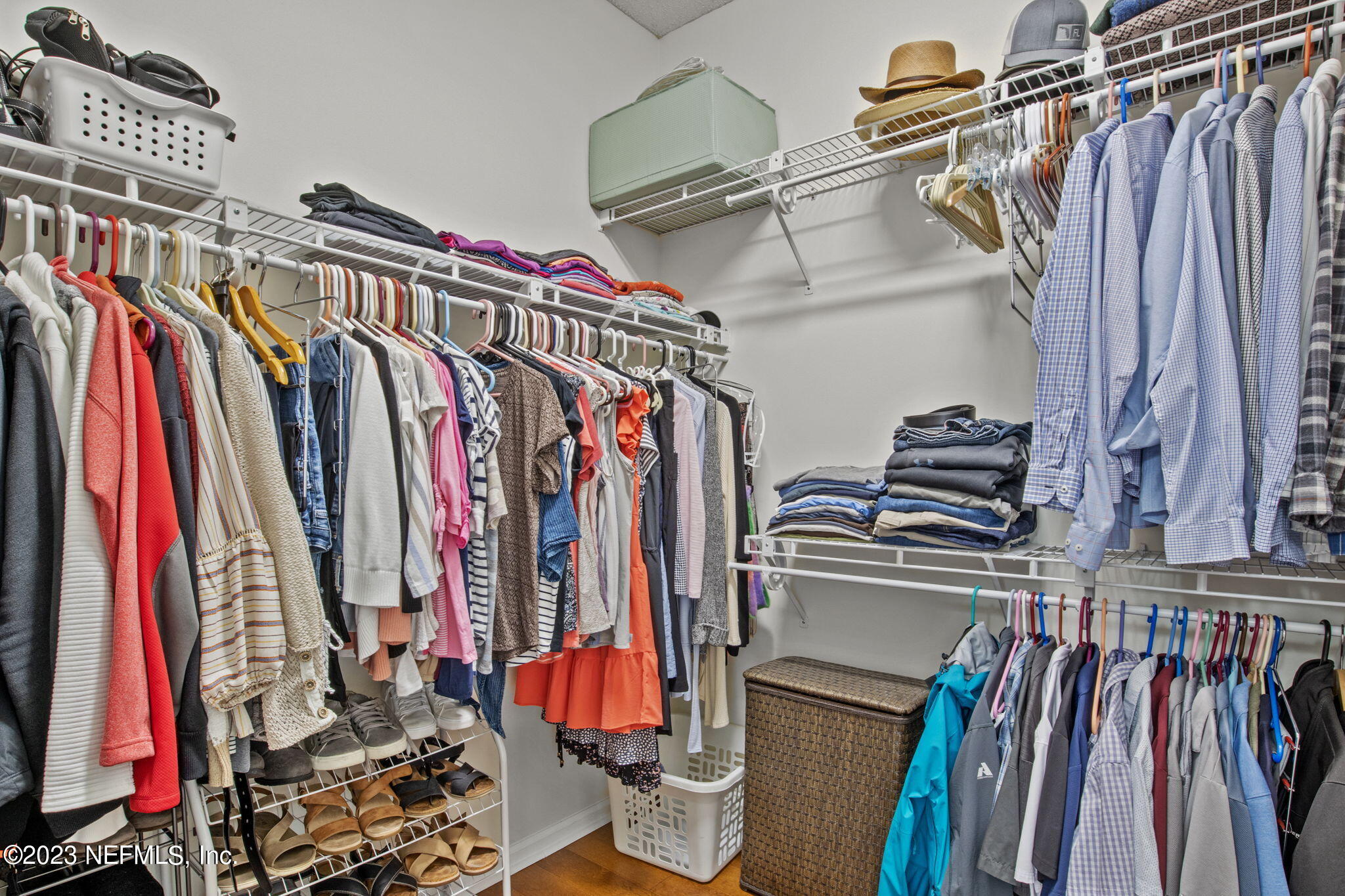 9602 BROKEN OAK Boulevard