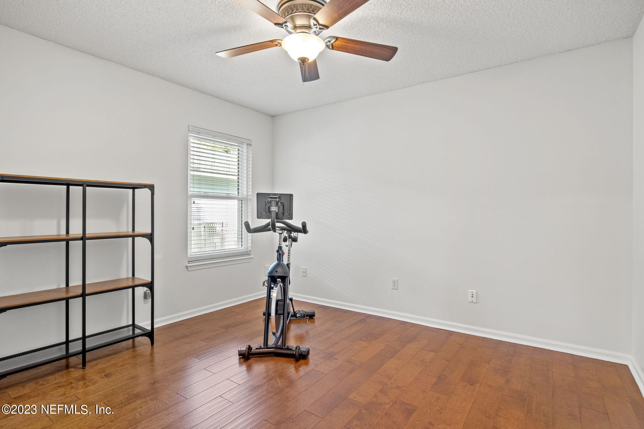 9602 BROKEN OAK Boulevard