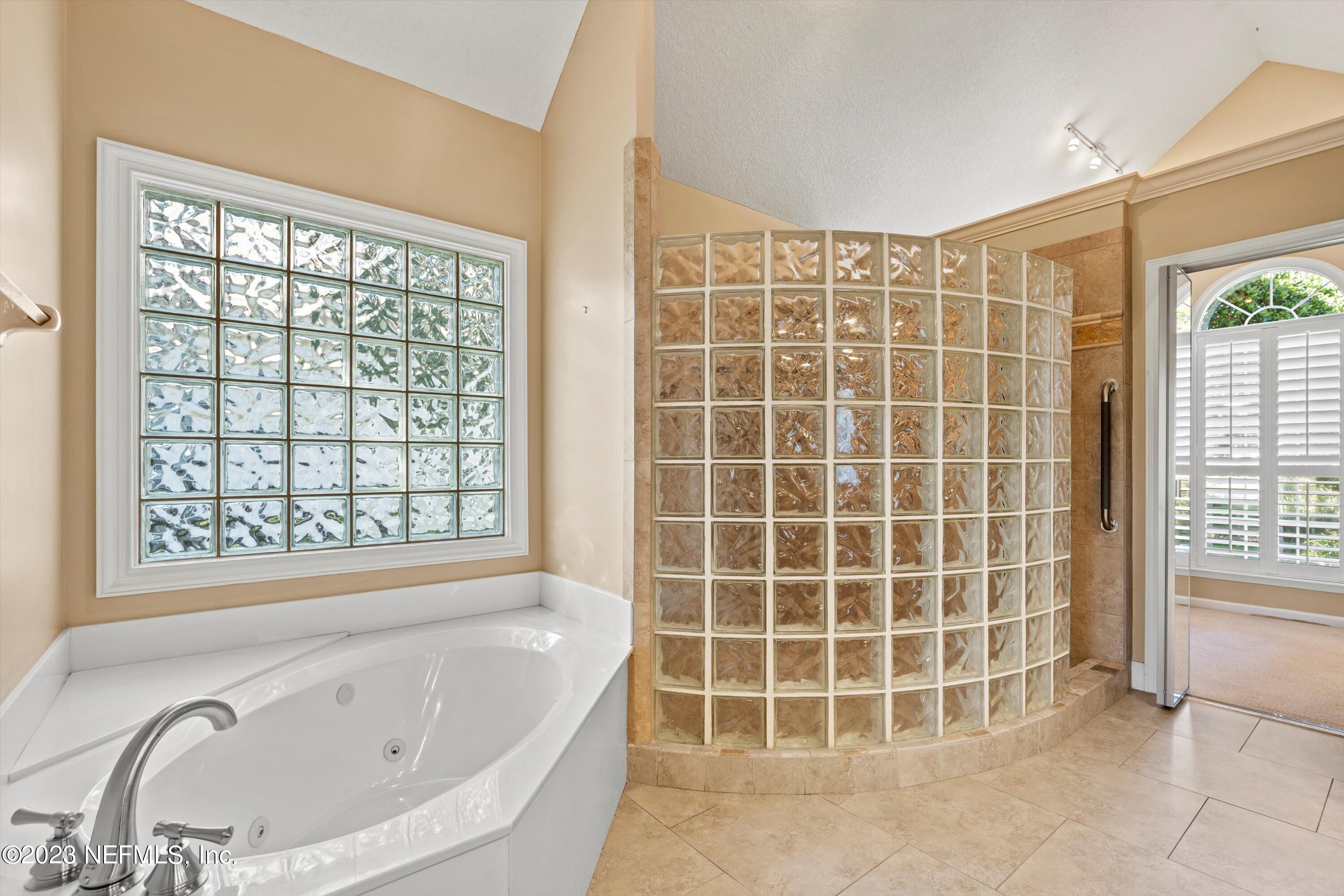 1156 SALT CREEK Drive