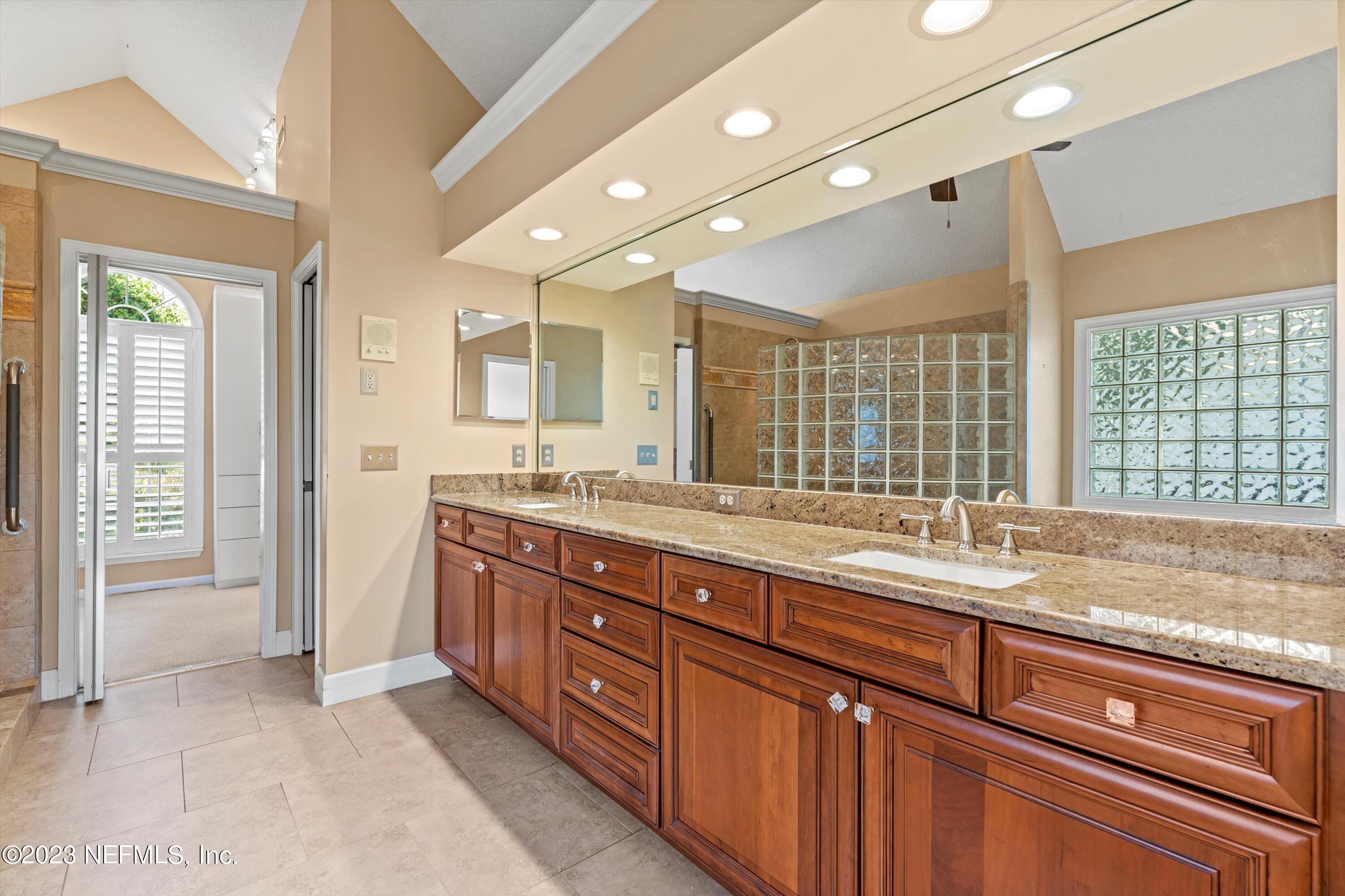 1156 SALT CREEK Drive