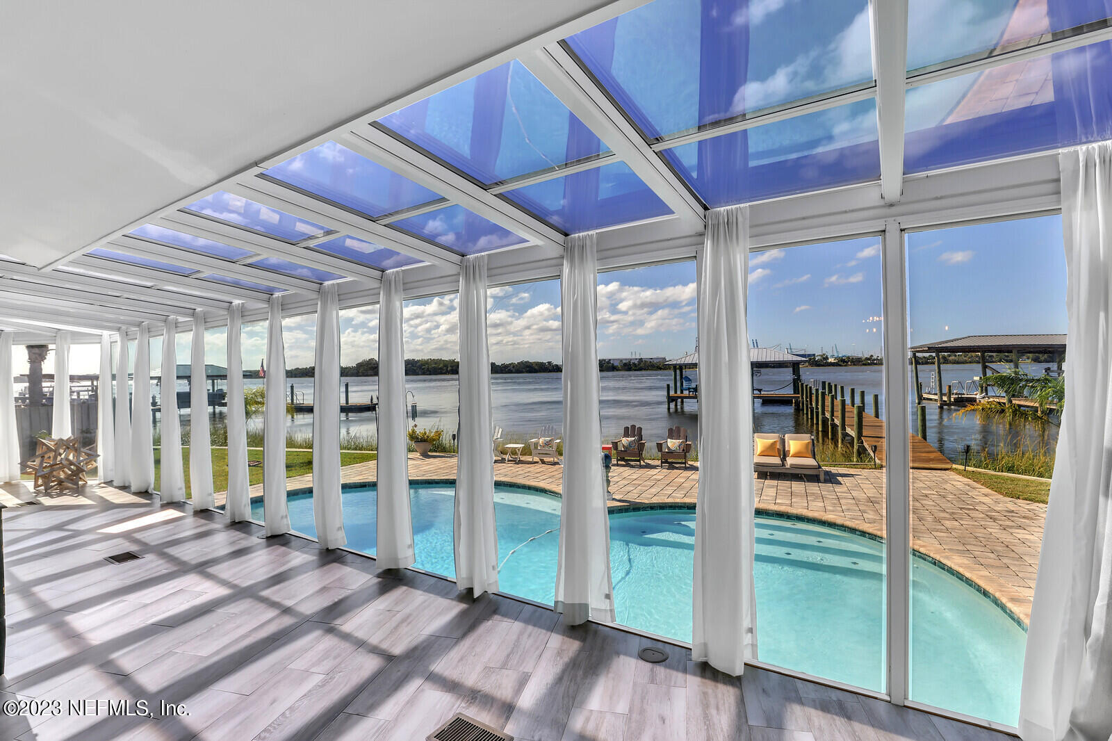 5970 HECKSCHER Drive