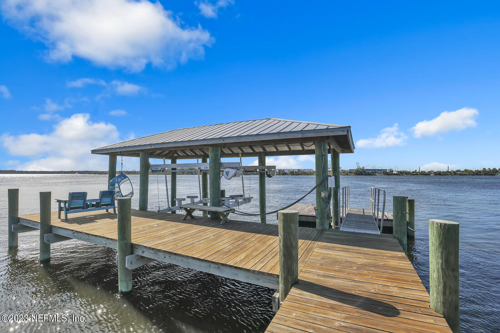 5970 HECKSCHER Drive