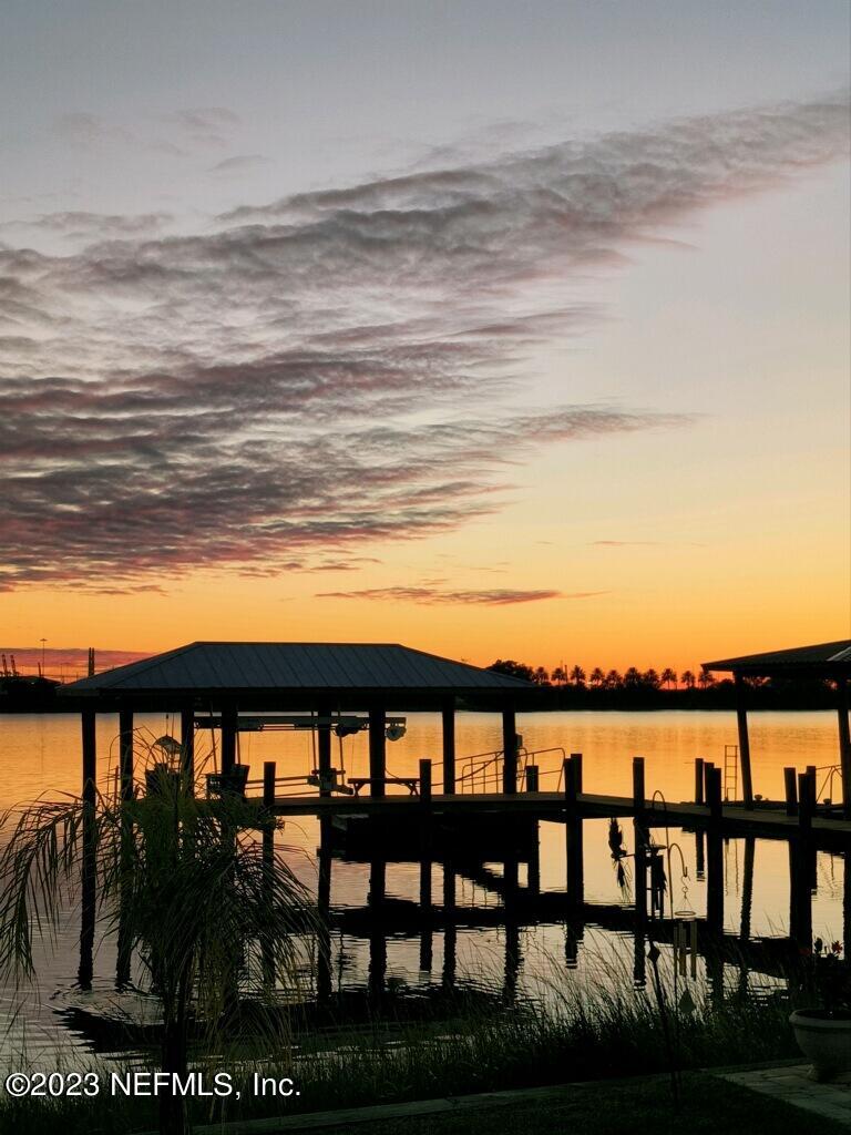 5970 HECKSCHER Drive