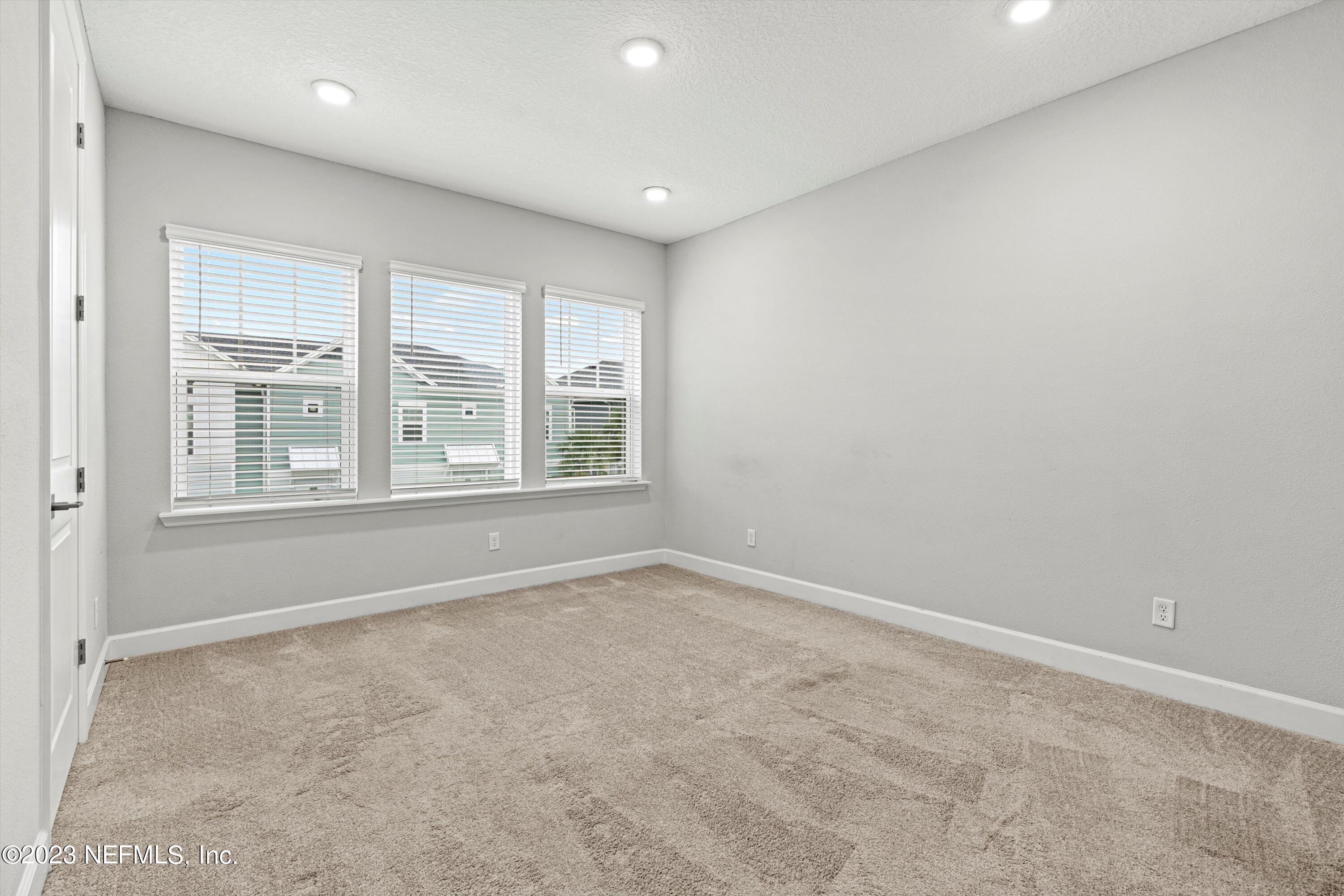 11322 BARRIER BEACH Place