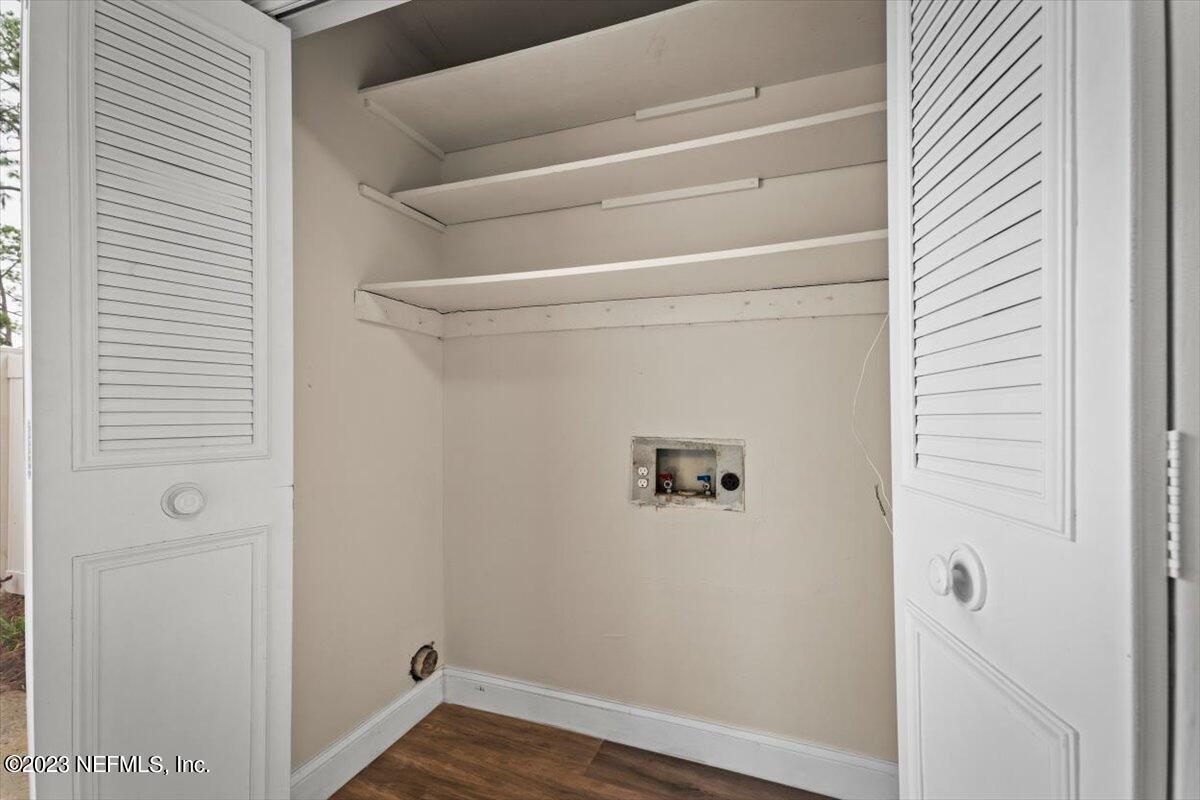 7853 LA SIERRA Court, 7853