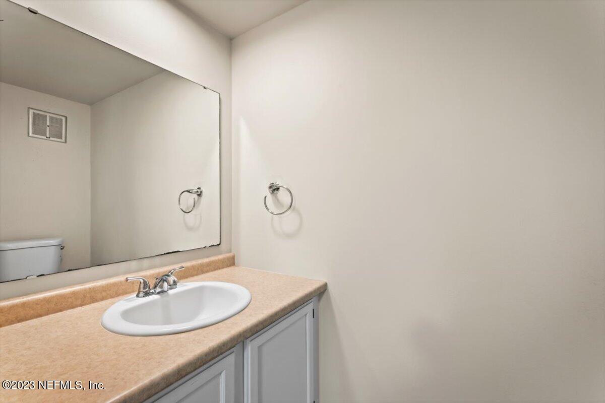 7853 LA SIERRA Court, 7853